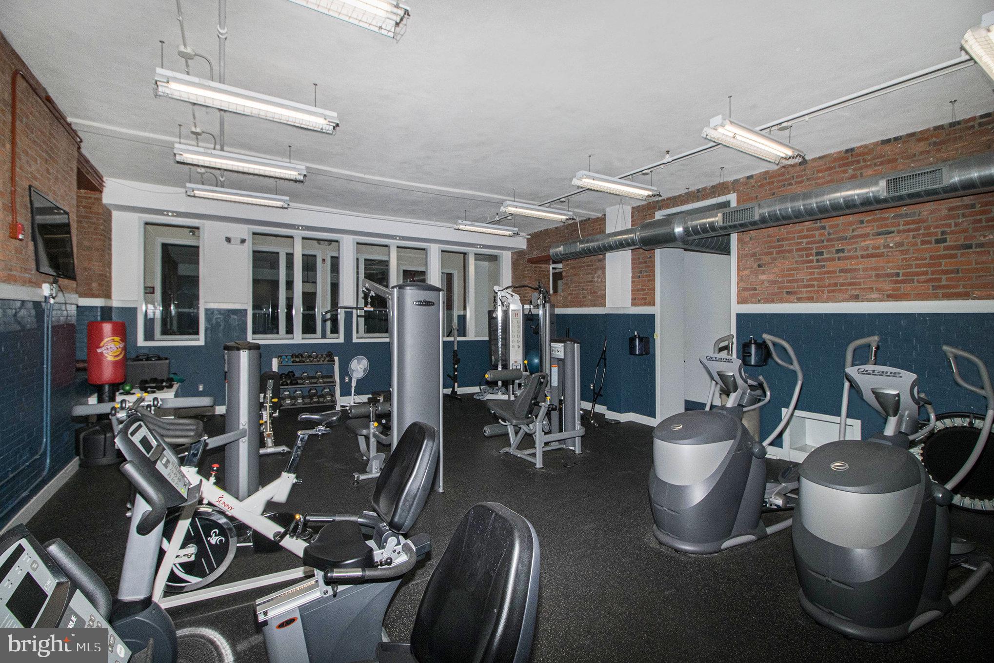 AVENUE OF THE ARTS - Residential