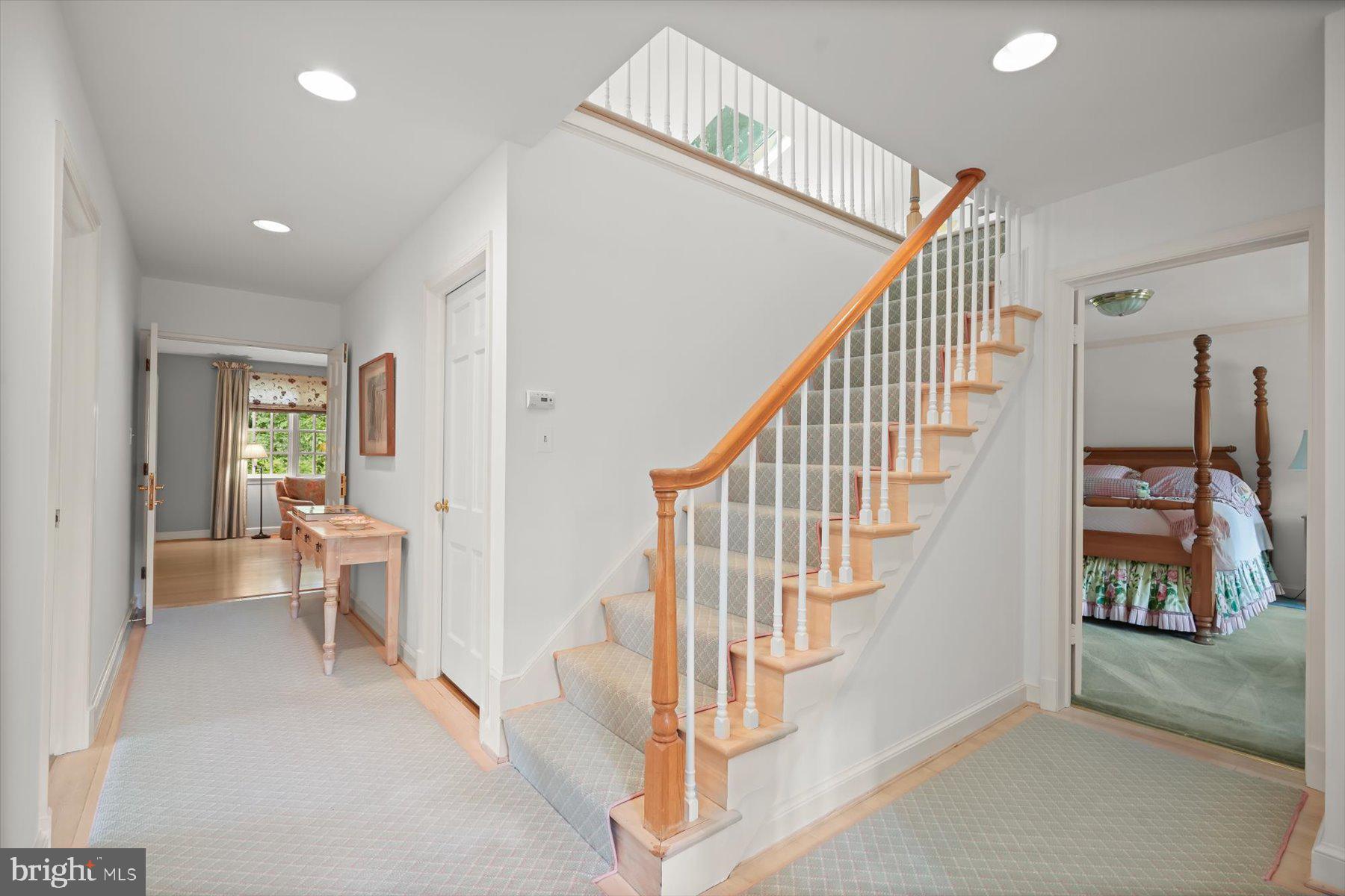 SUMNER - Residential