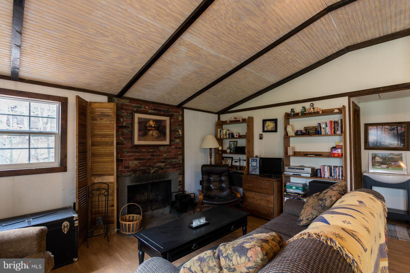 SLEEPY HOLLOW - Residential