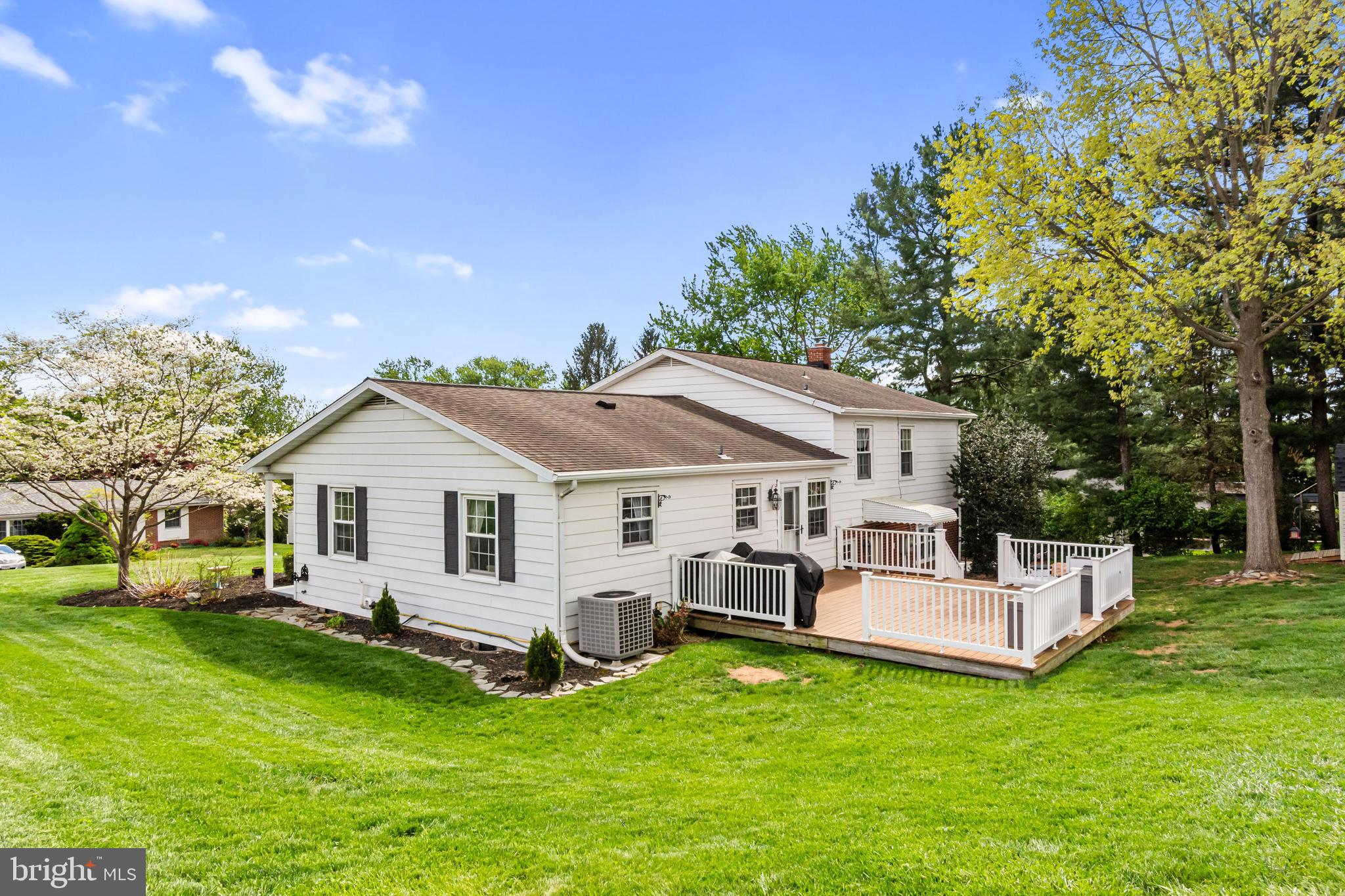 WALNUT RIDGE - Residential