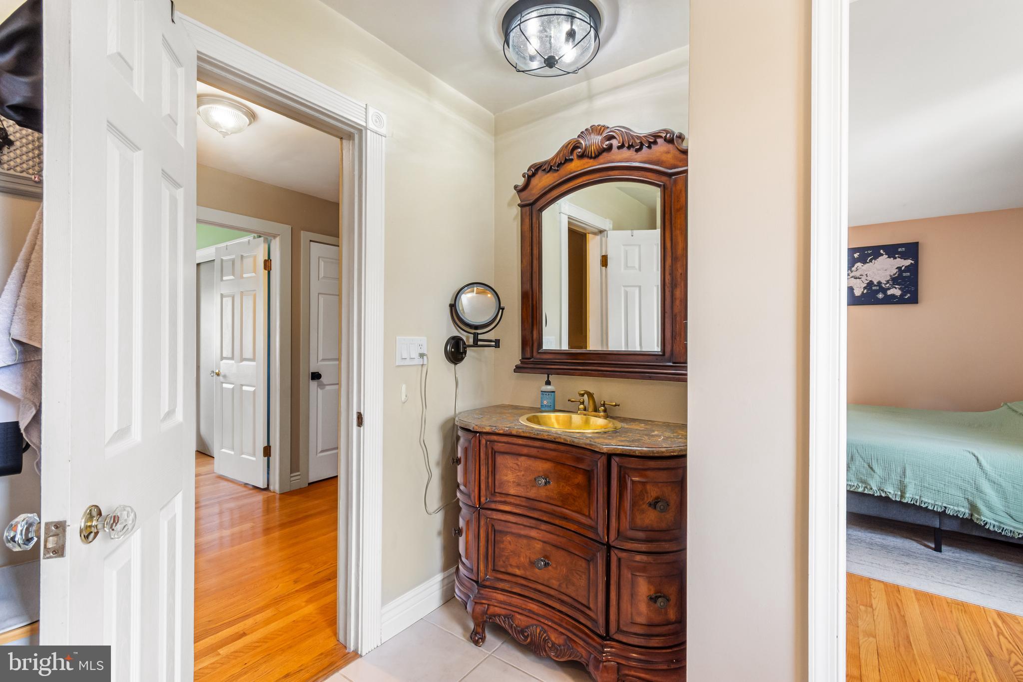 WALNUT RIDGE - Residential