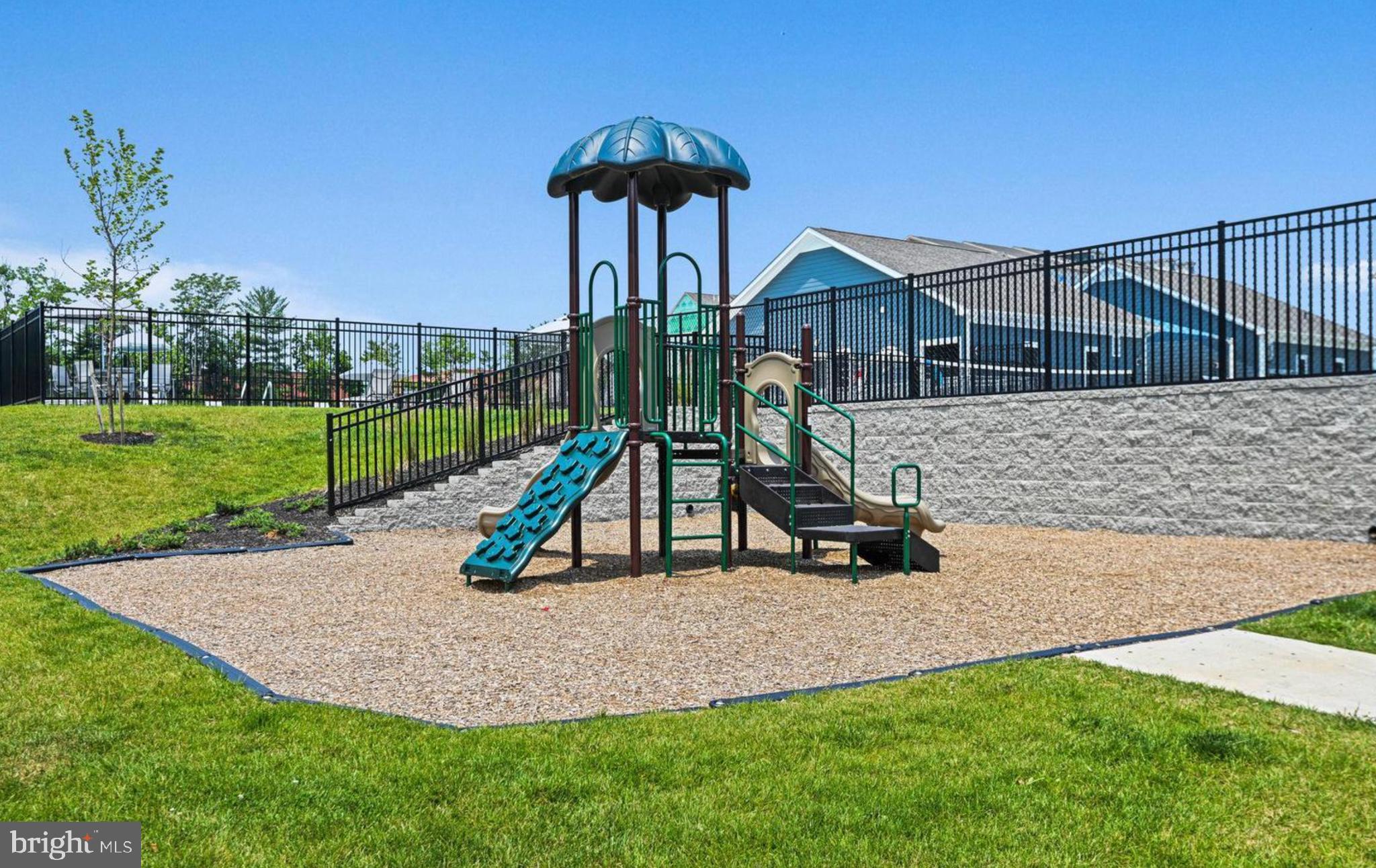 TUSCARORA VILLAGE - Residential