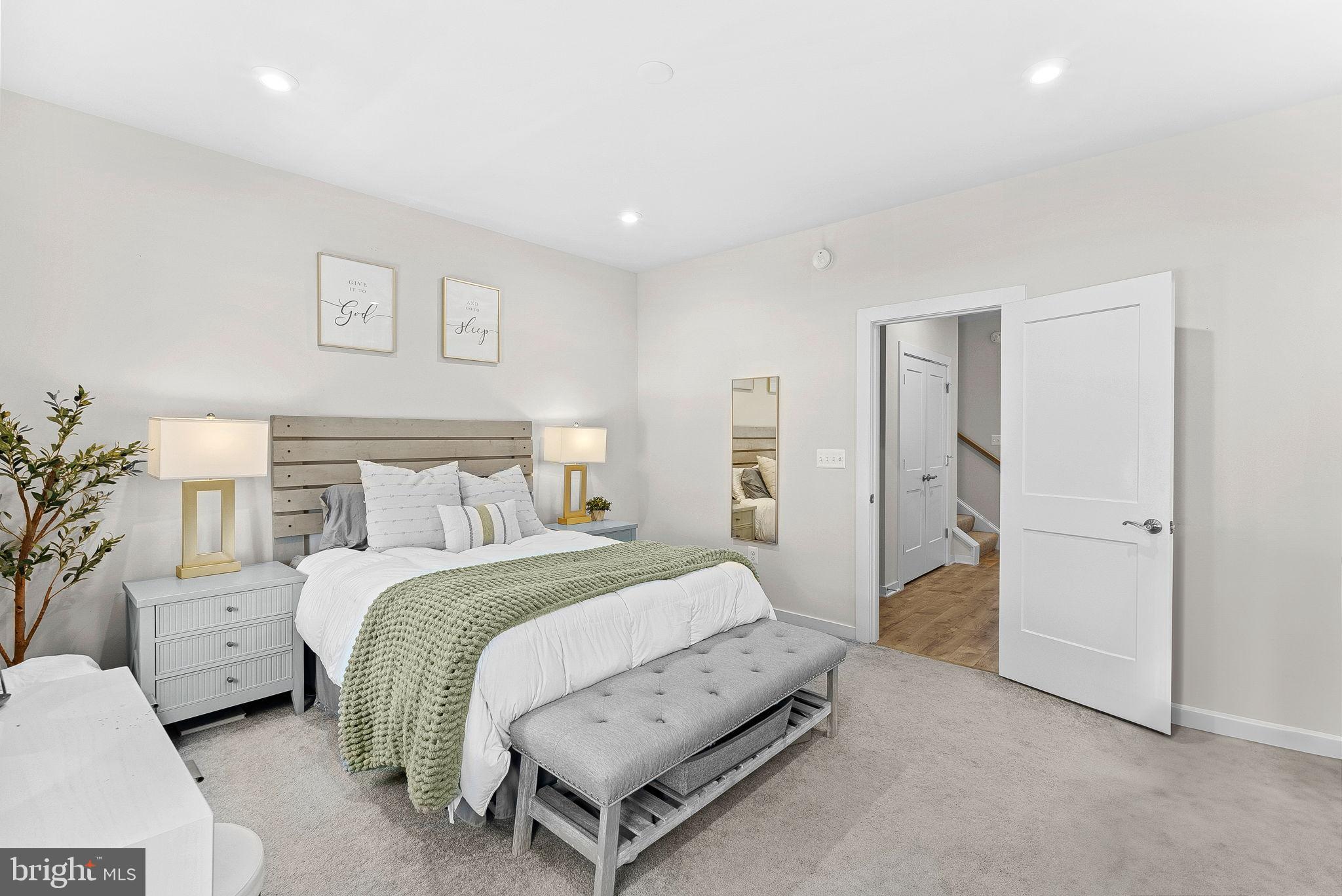 TUSCARORA VILLAGE - Residential