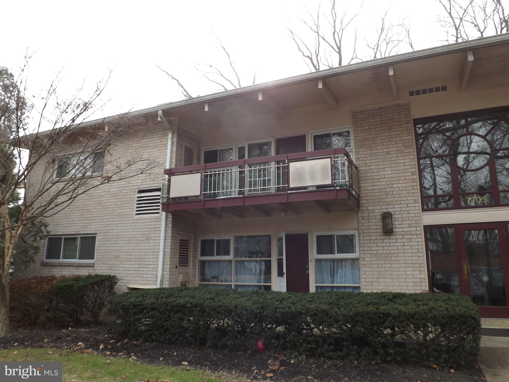 HERITAGE WOODS NORTH - Residential