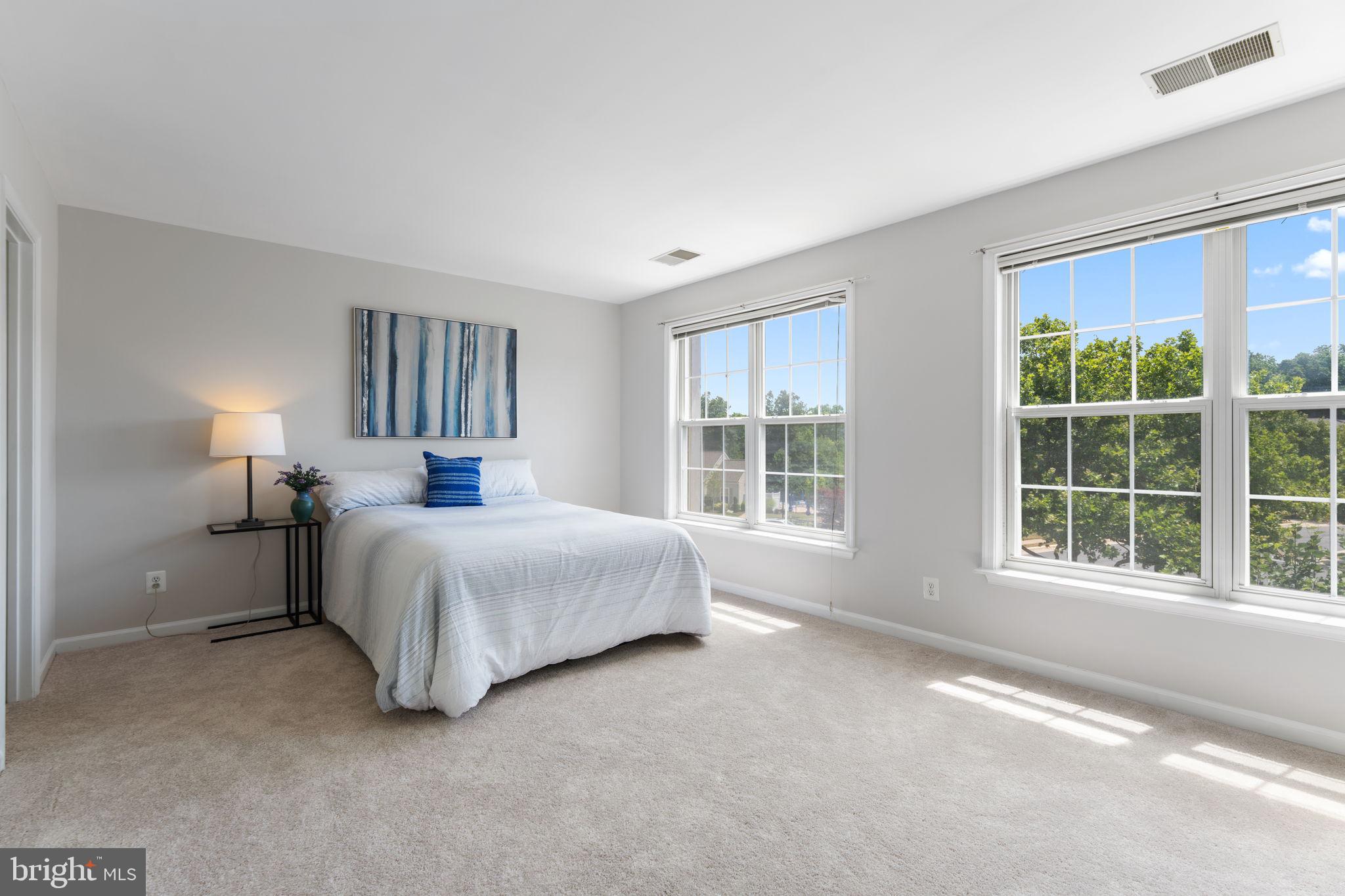 OVERLOOK - Residential