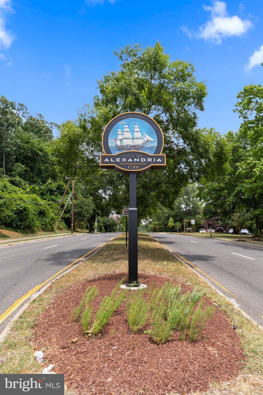 OVERLOOK - Residential