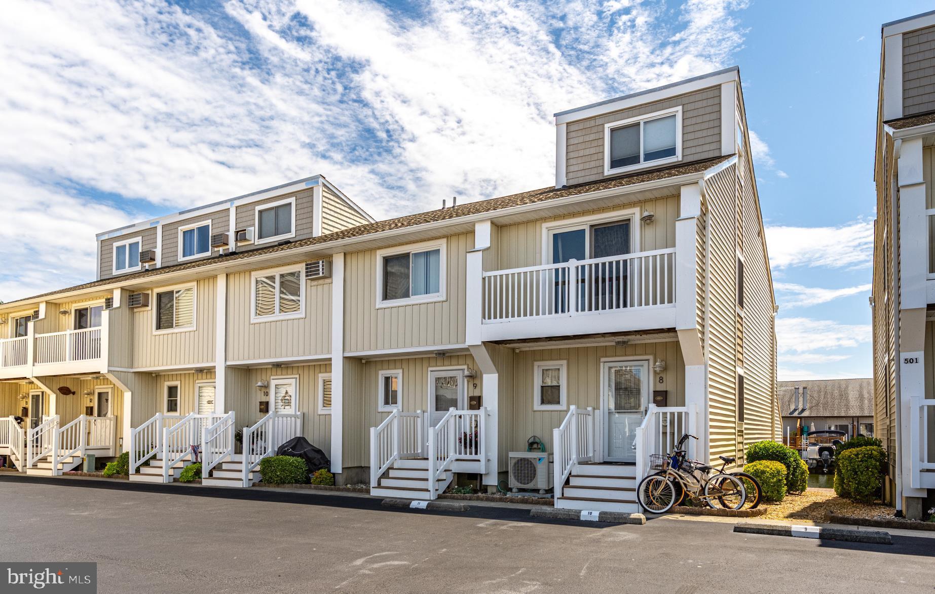 CAINE HARBOR MILE - Residential