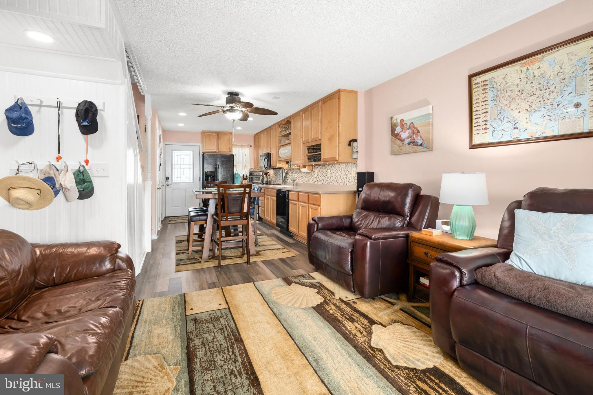 CAINE HARBOR MILE - Residential