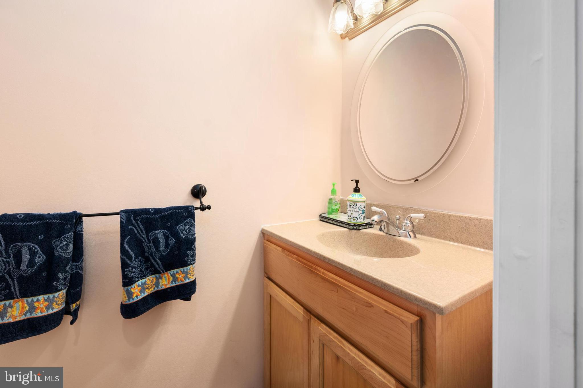 CAINE HARBOR MILE - Residential