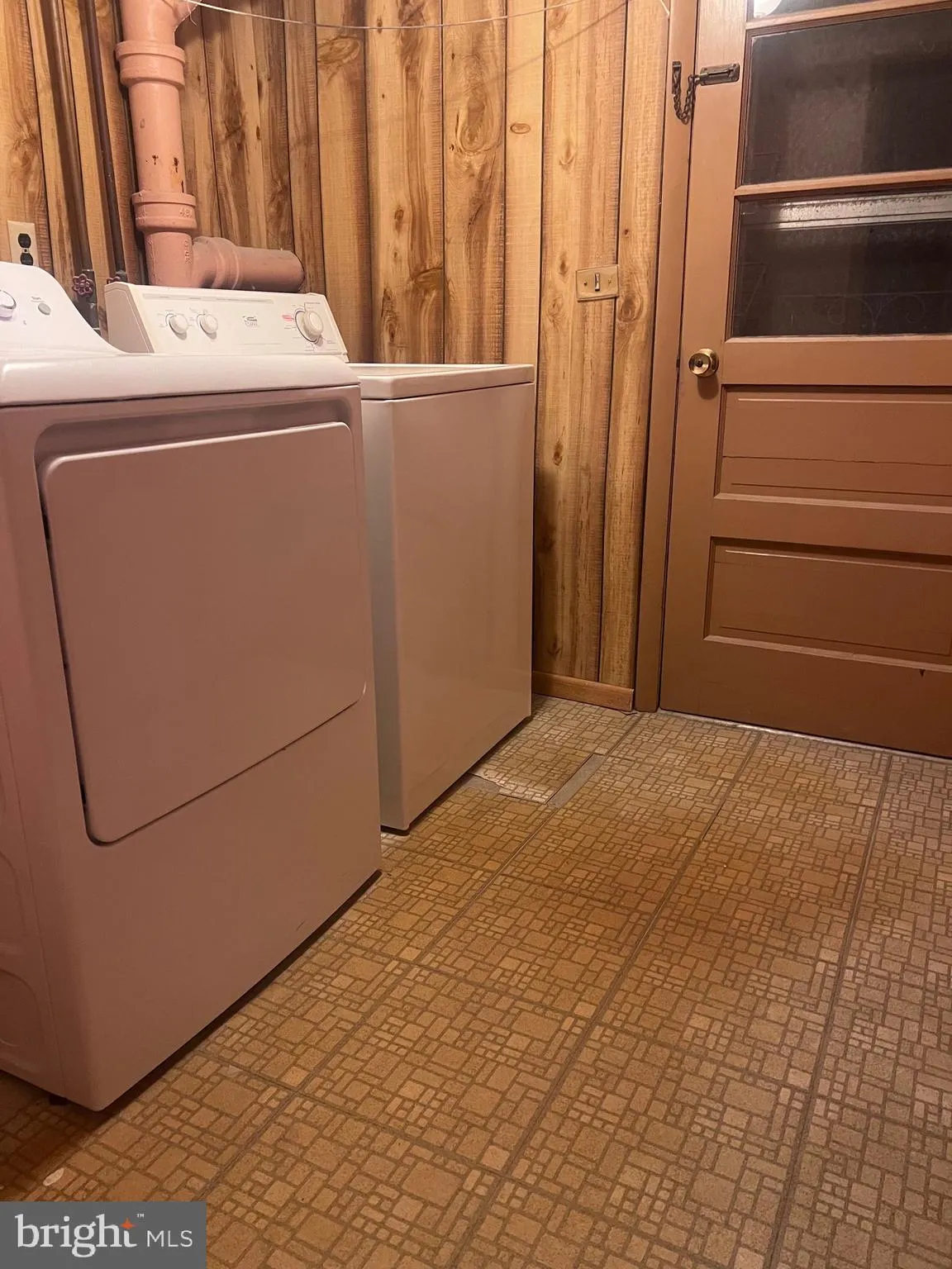 Vineland, New Jersey 08361, United States, 3 Bedrooms Bedrooms, ,3 BathroomsBathrooms,Residential,Coming Soon,245287