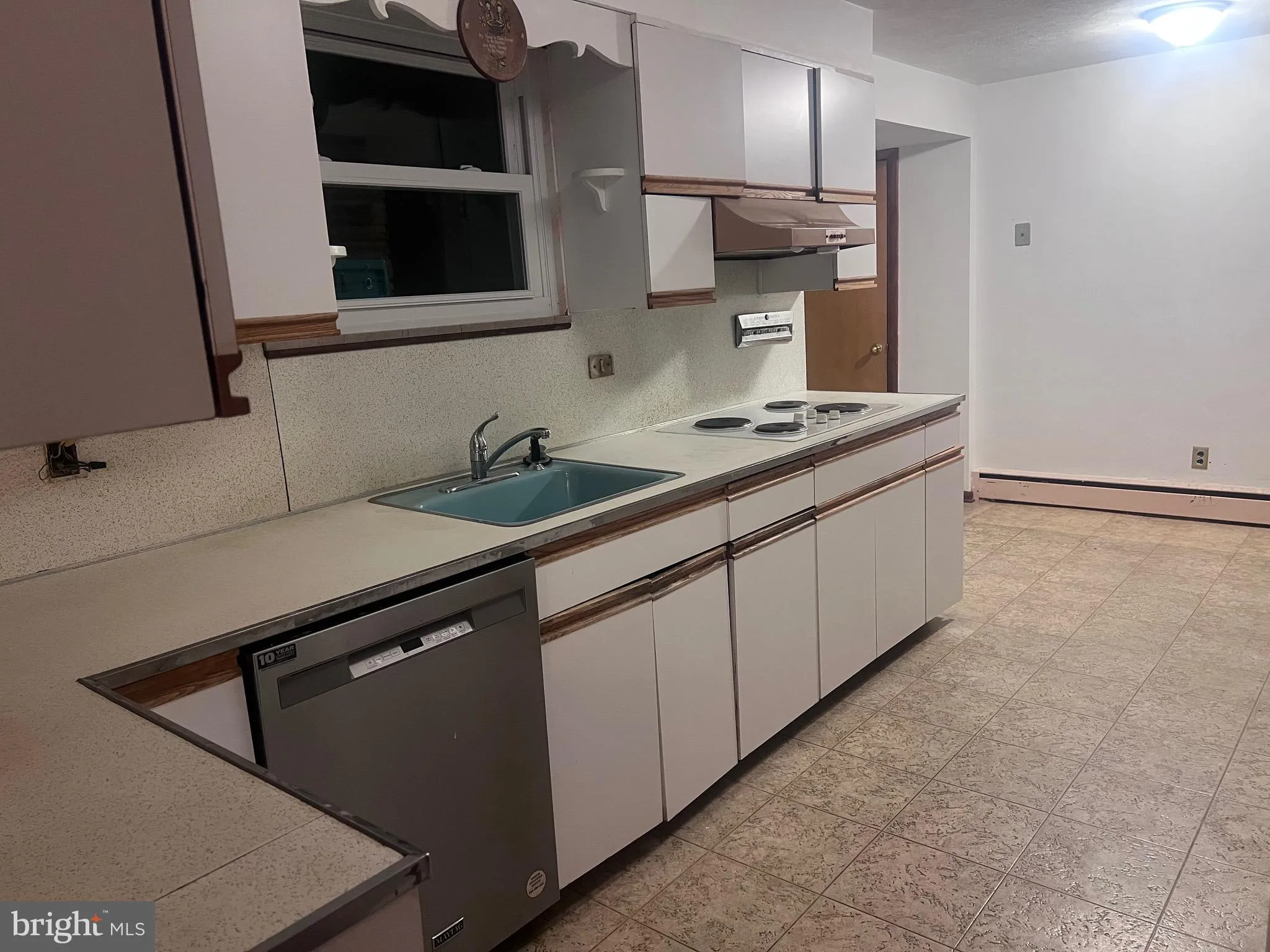 Vineland, New Jersey 08361, United States, 3 Bedrooms Bedrooms, ,3 BathroomsBathrooms,Residential,Coming Soon,245287