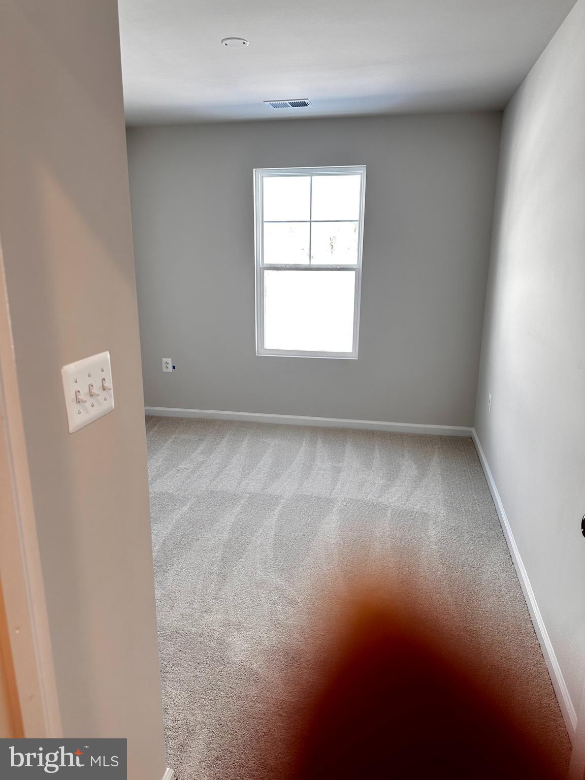 STONE SPRING - Residential Lease