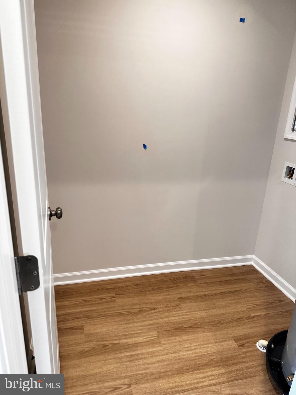 STONE SPRING - Residential Lease