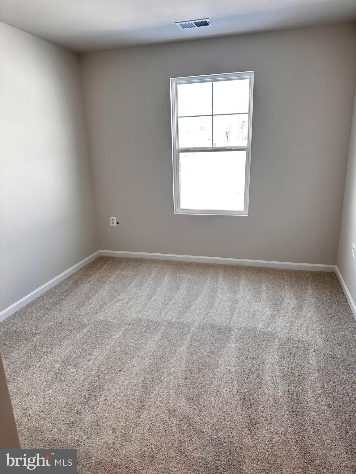 STONE SPRING - Residential Lease