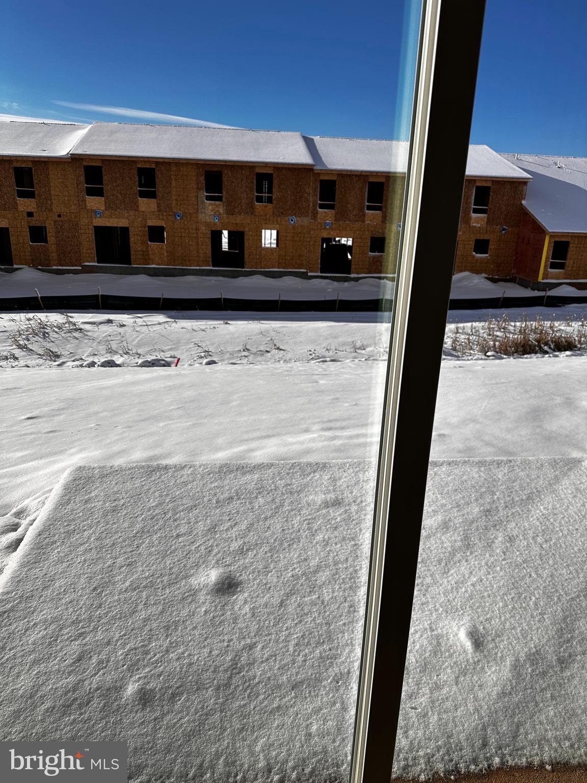 STONE SPRING - Residential Lease