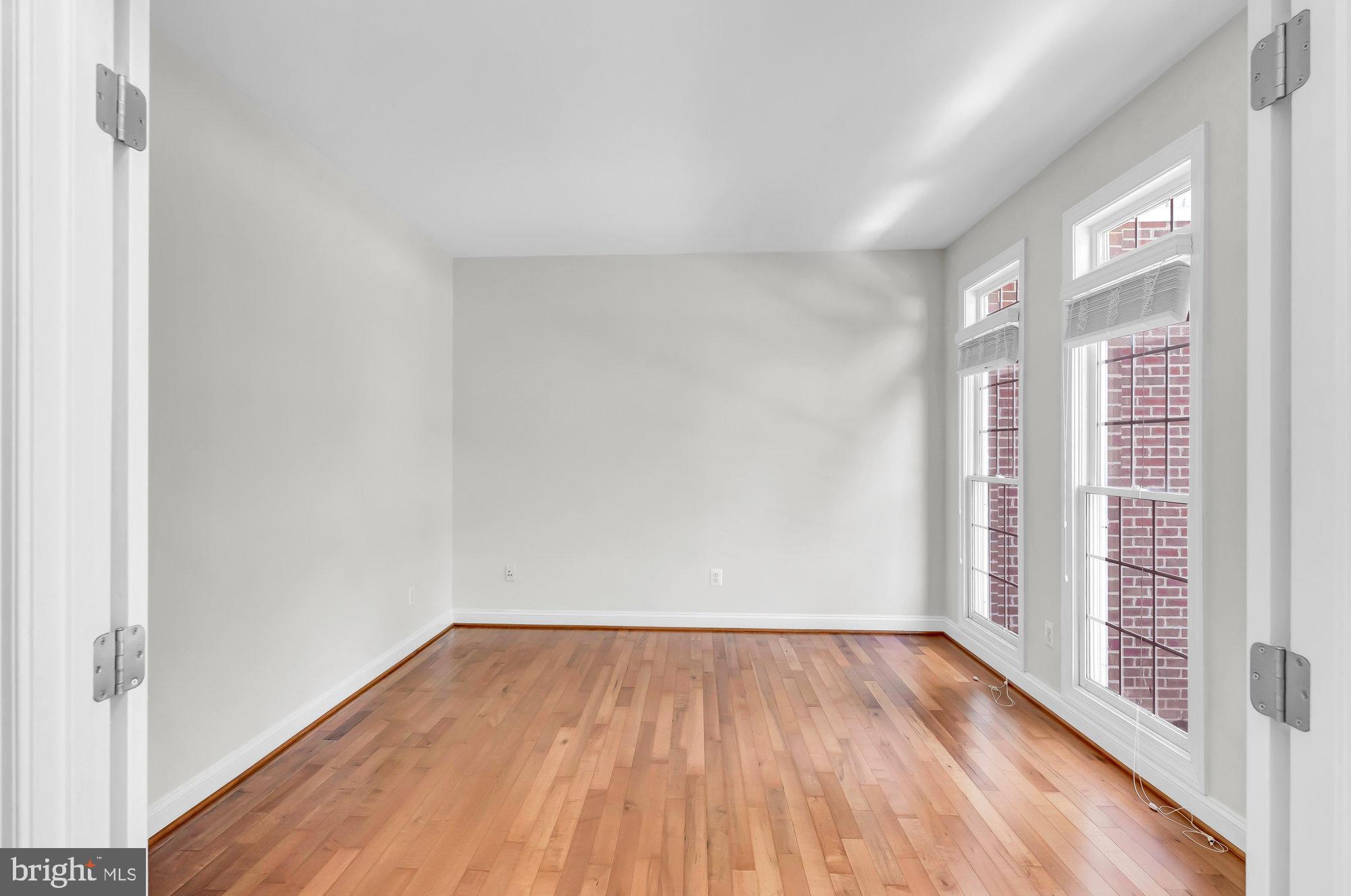 WOODLAND ESTATES - Residential