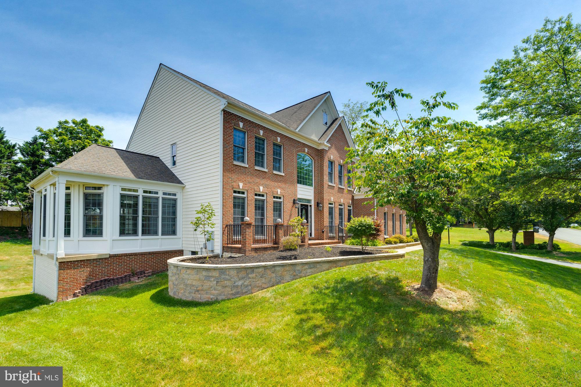 WOODLAND ESTATES - Residential