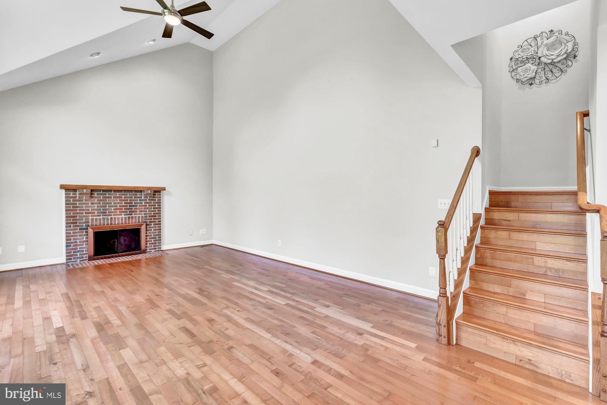 WOODLAND ESTATES - Residential