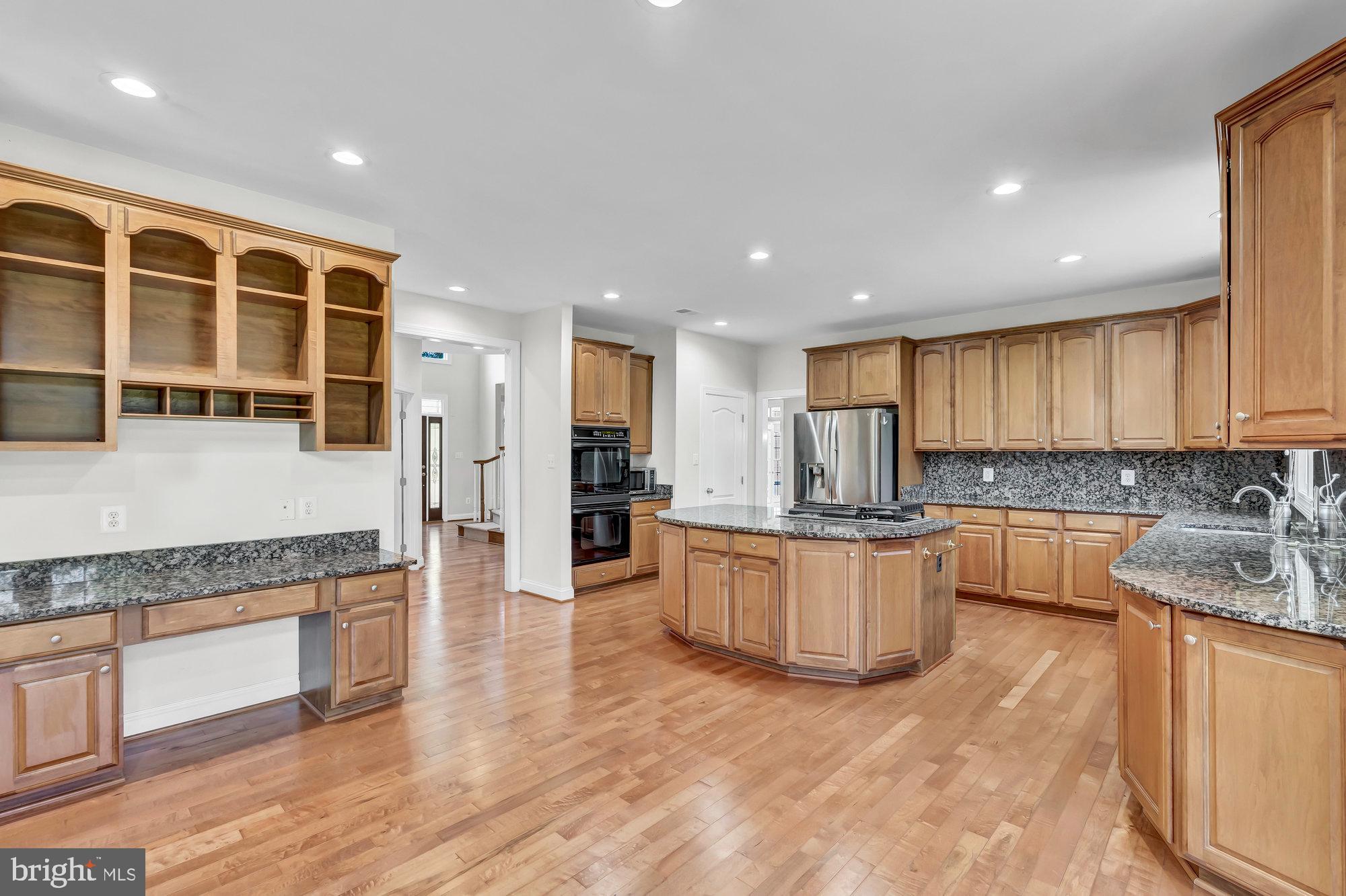 WOODLAND ESTATES - Residential