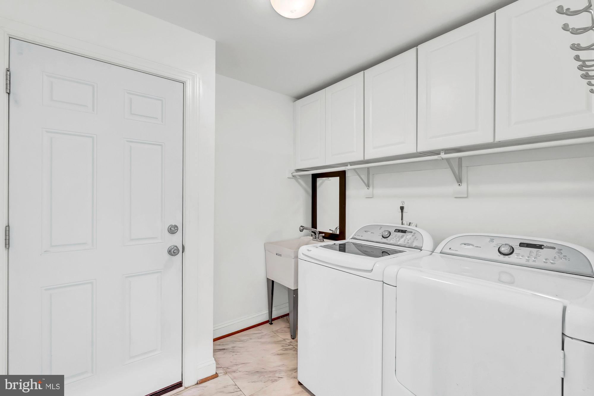 WOODLAND ESTATES - Residential