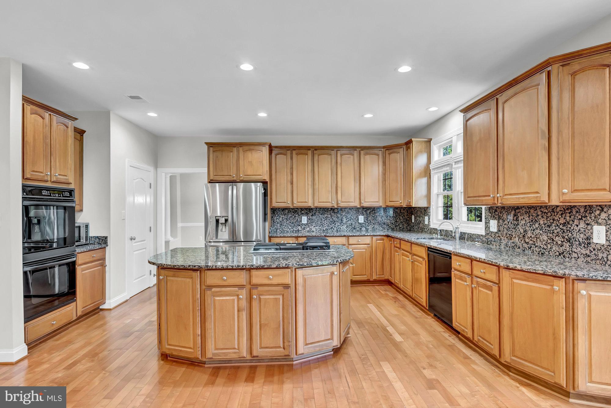 WOODLAND ESTATES - Residential