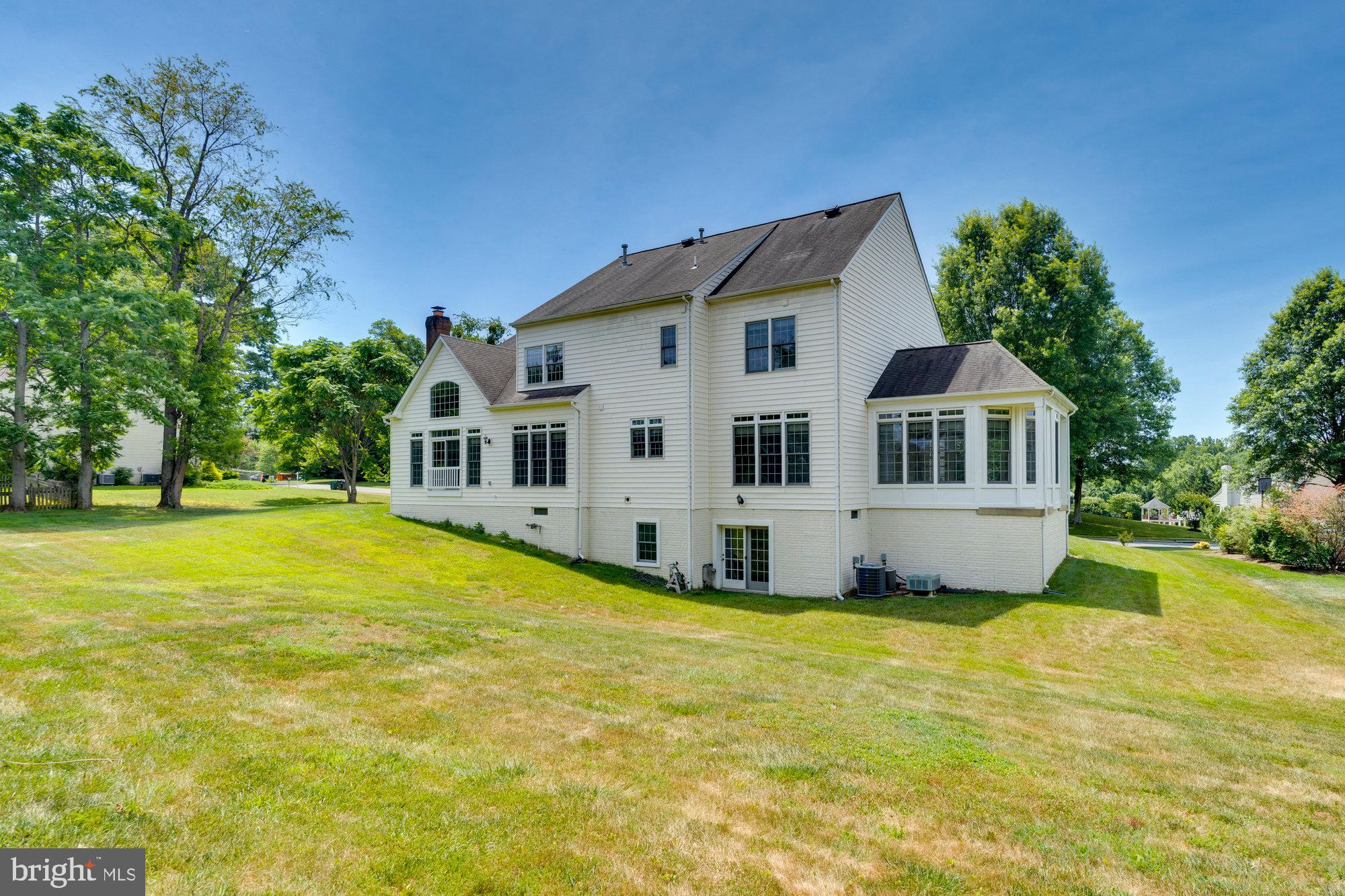 WOODLAND ESTATES - Residential