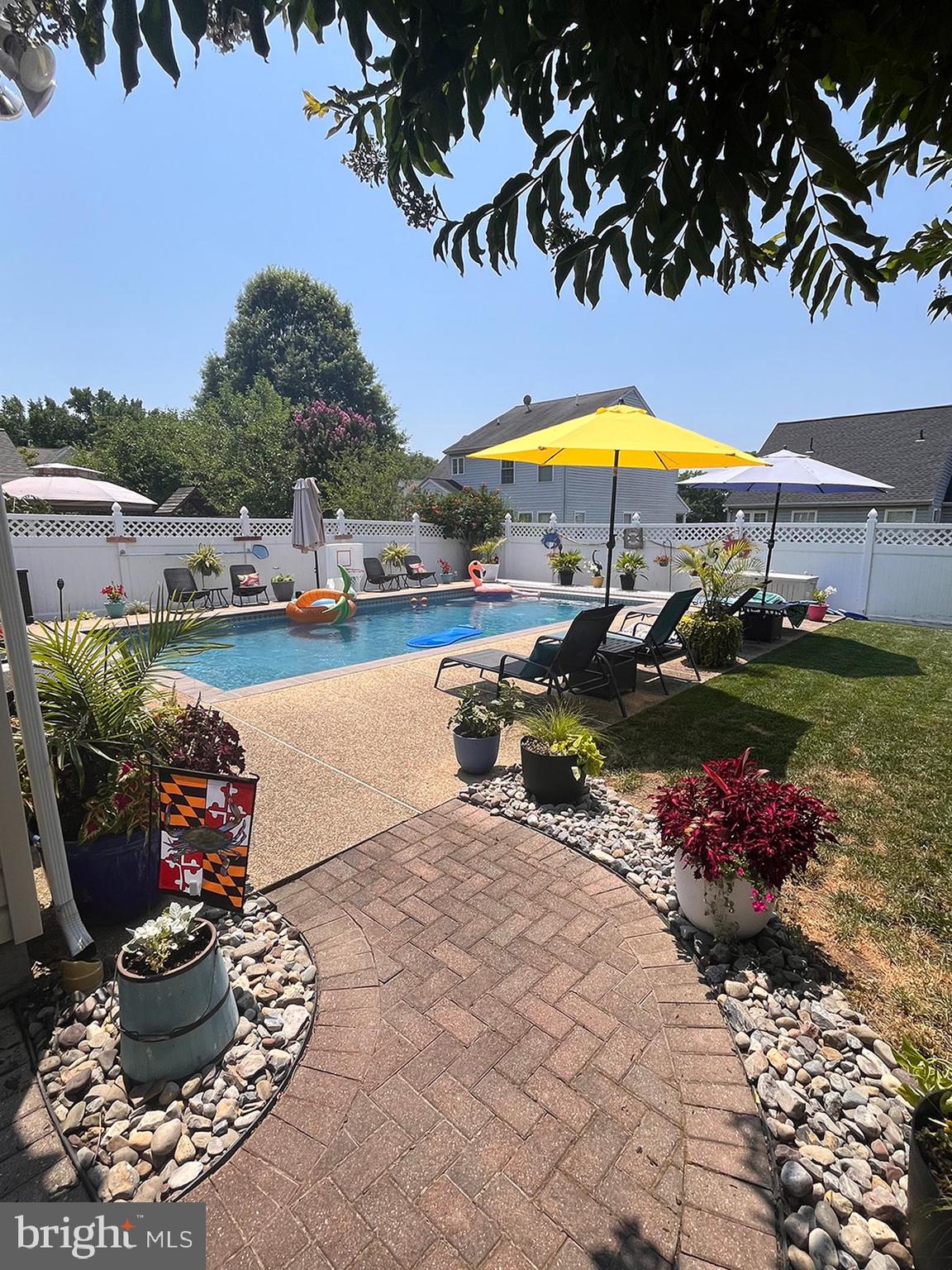 MALLARD RUN - Residential