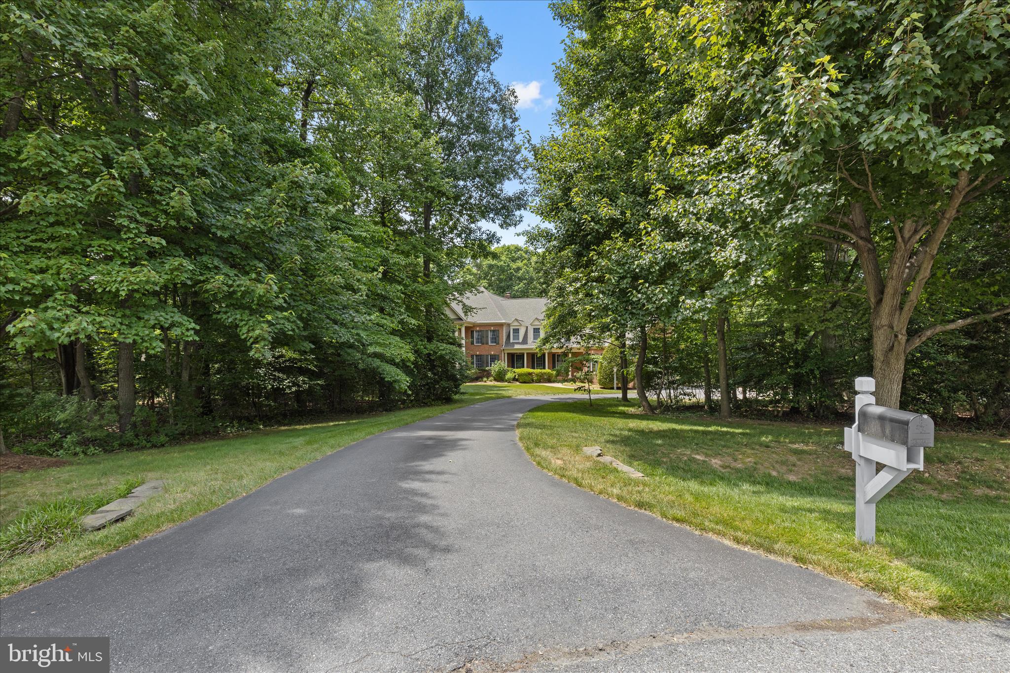 1322 WINDSOR RIDGE LANE