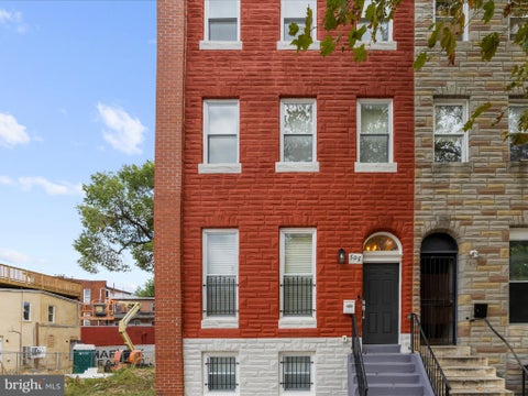 Townhouse For Sale - 505 Mosher Street<br/> BALTIMORE, MD 21217