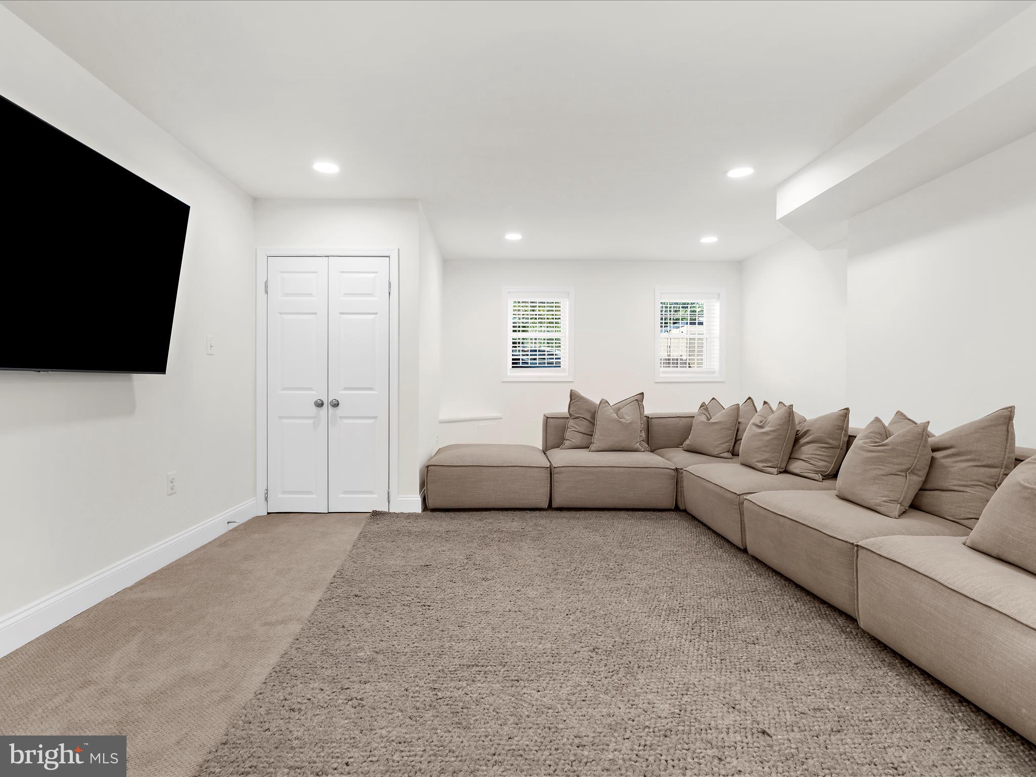 MOSHER - Residential