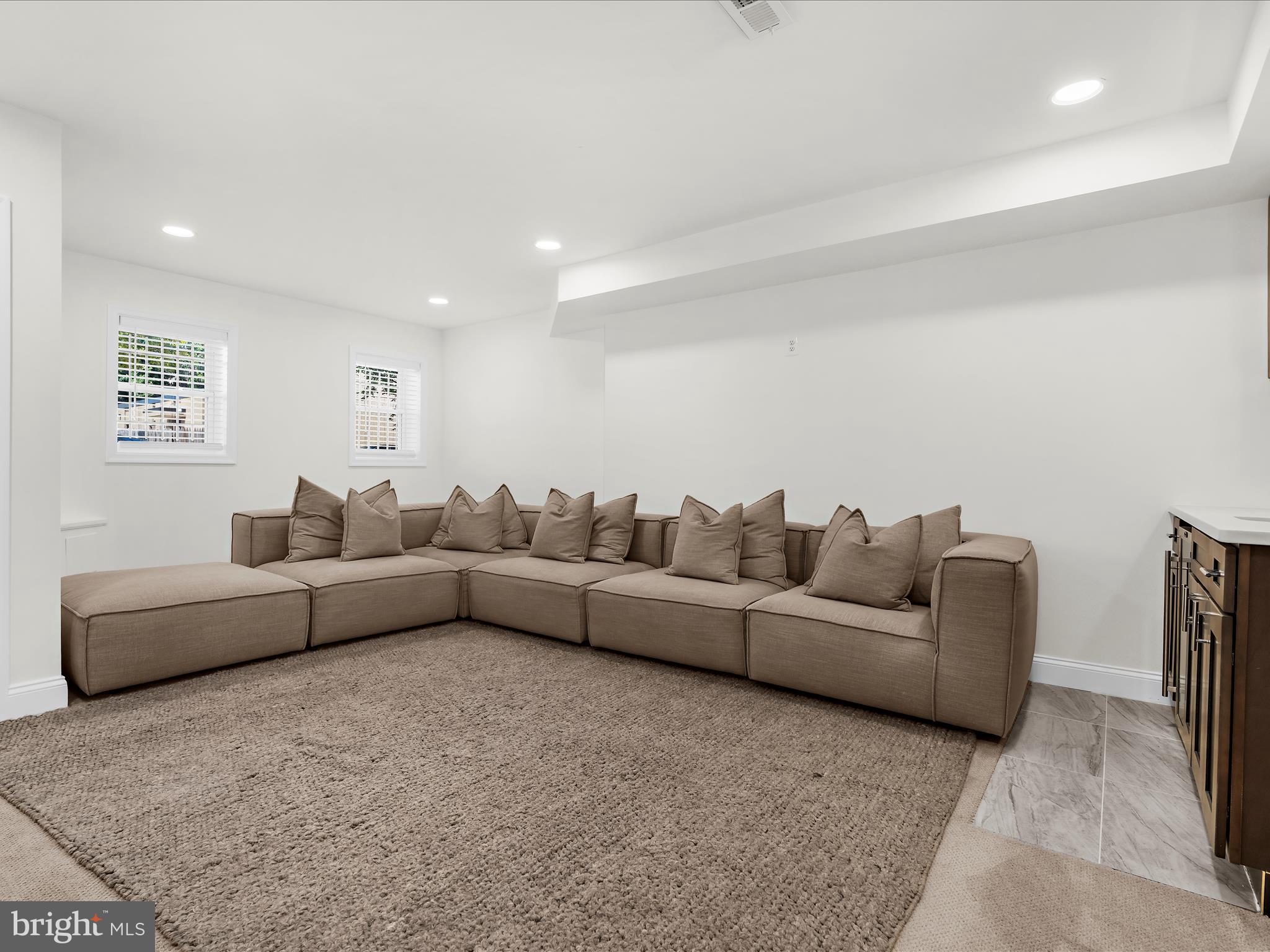 MOSHER - Residential