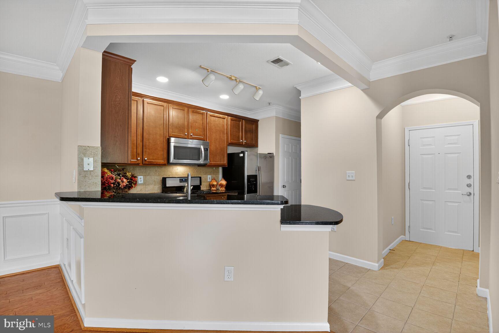 WESTCHESTER AT STRATFORD - Residential