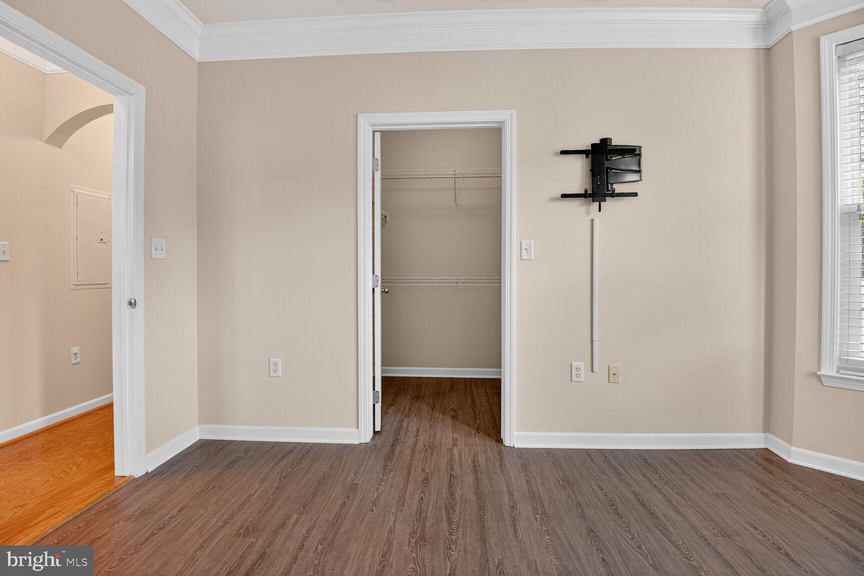 WESTCHESTER AT STRATFORD - Residential