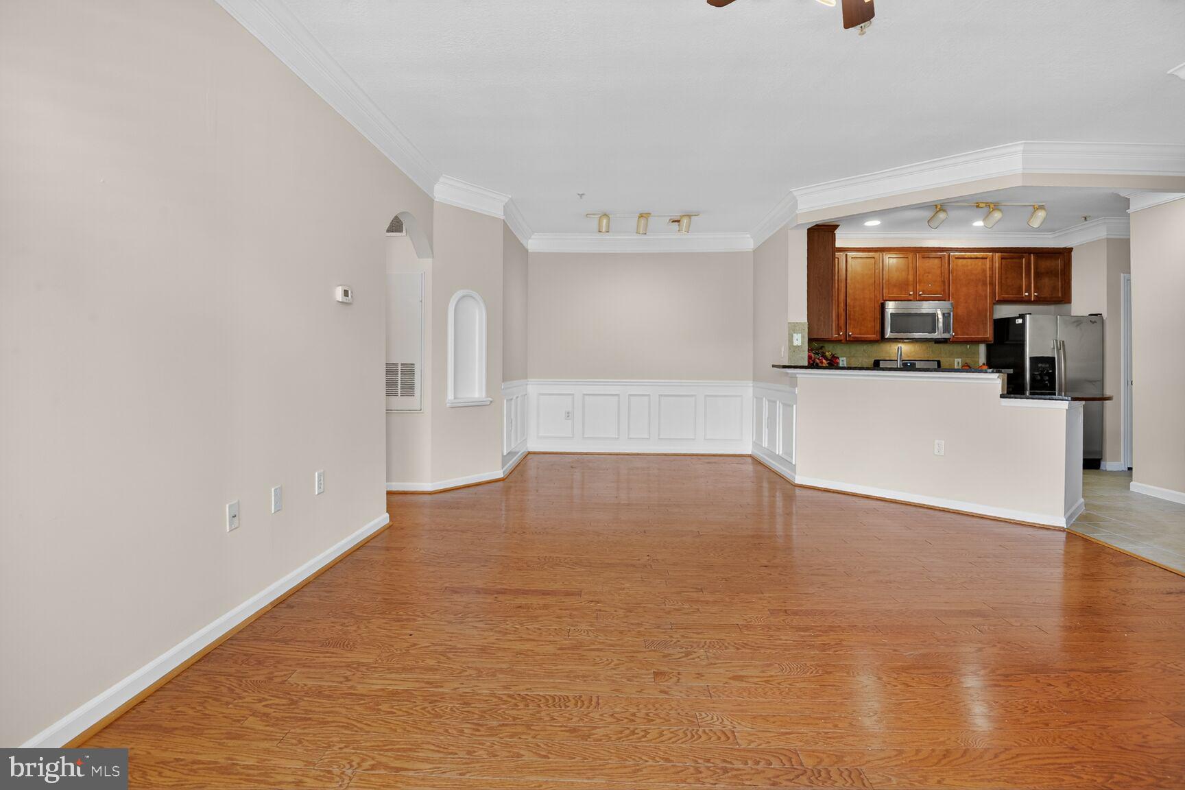 WESTCHESTER AT STRATFORD - Residential