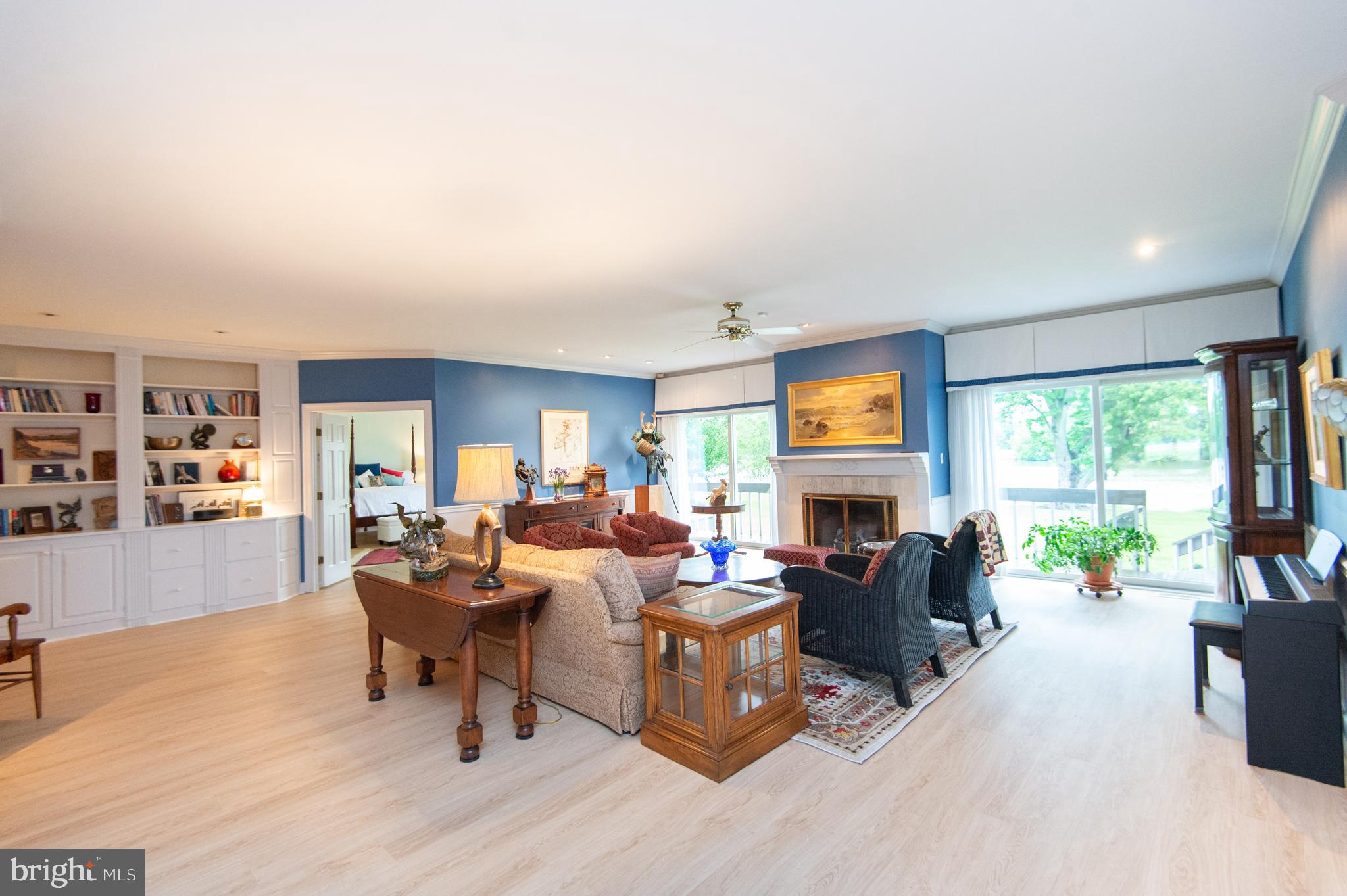 HORNS POINT - Residential