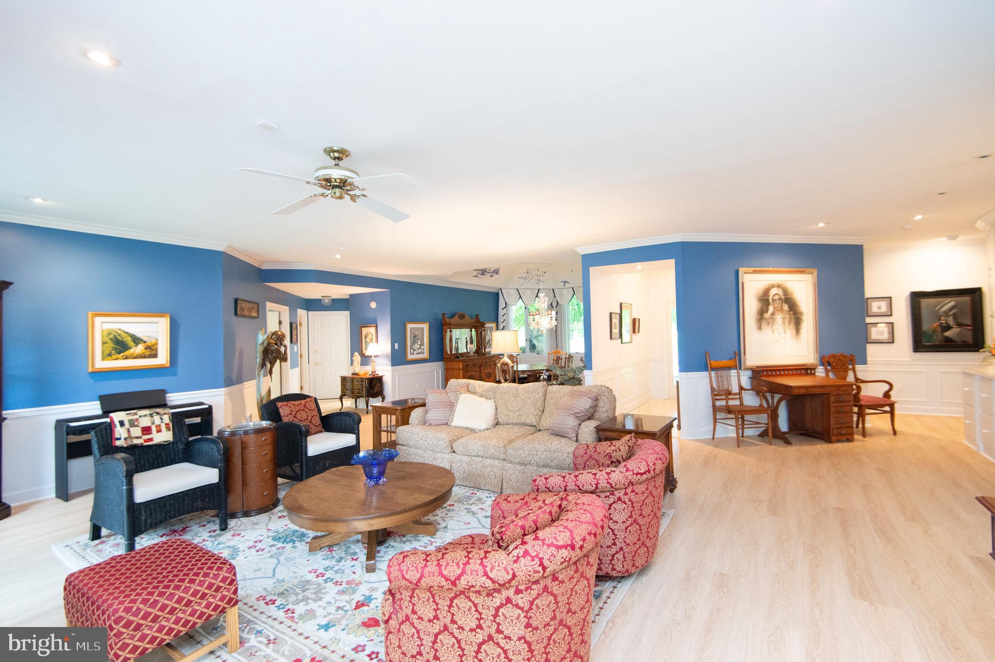 HORNS POINT - Residential