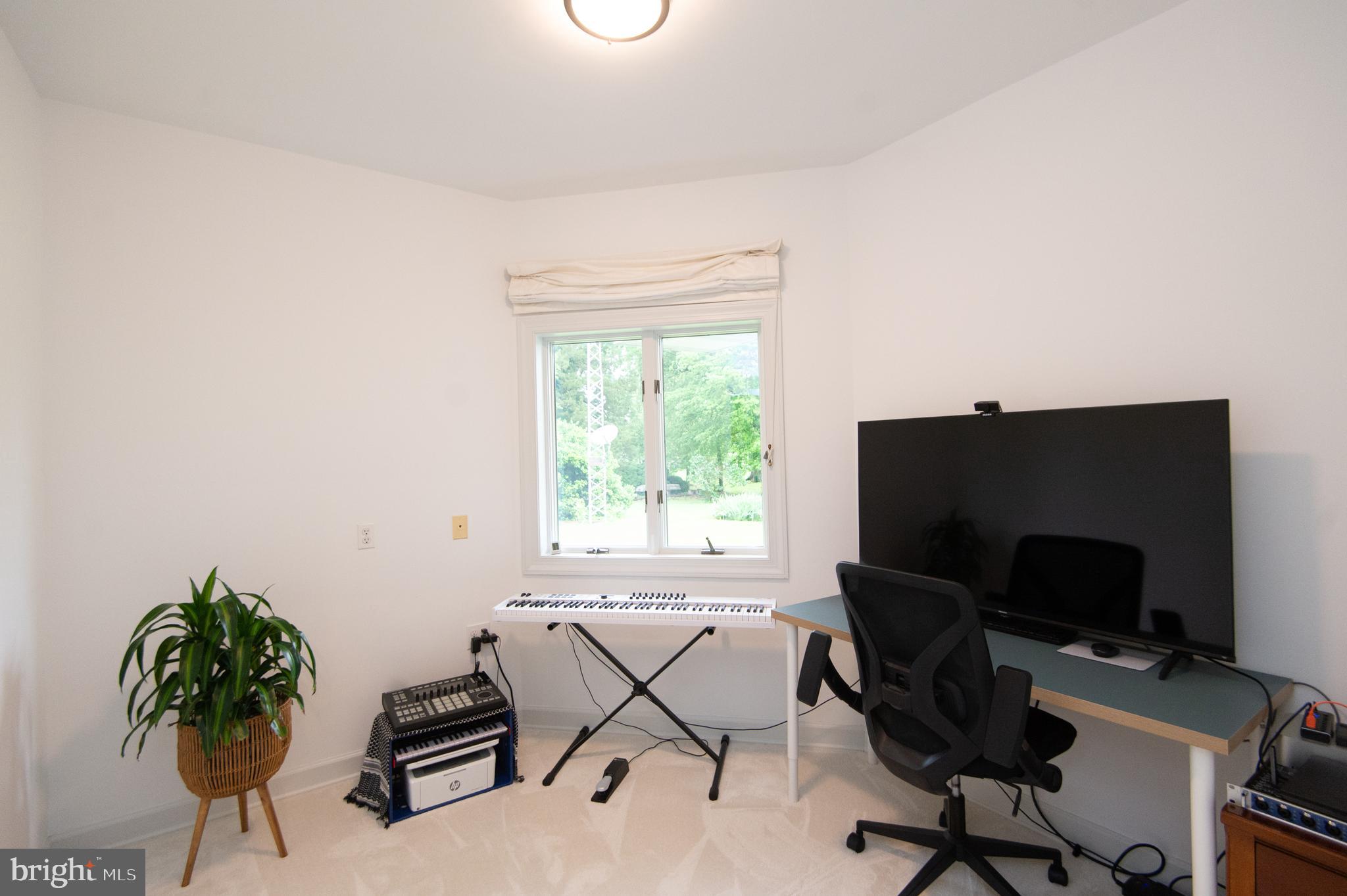 HORNS POINT - Residential