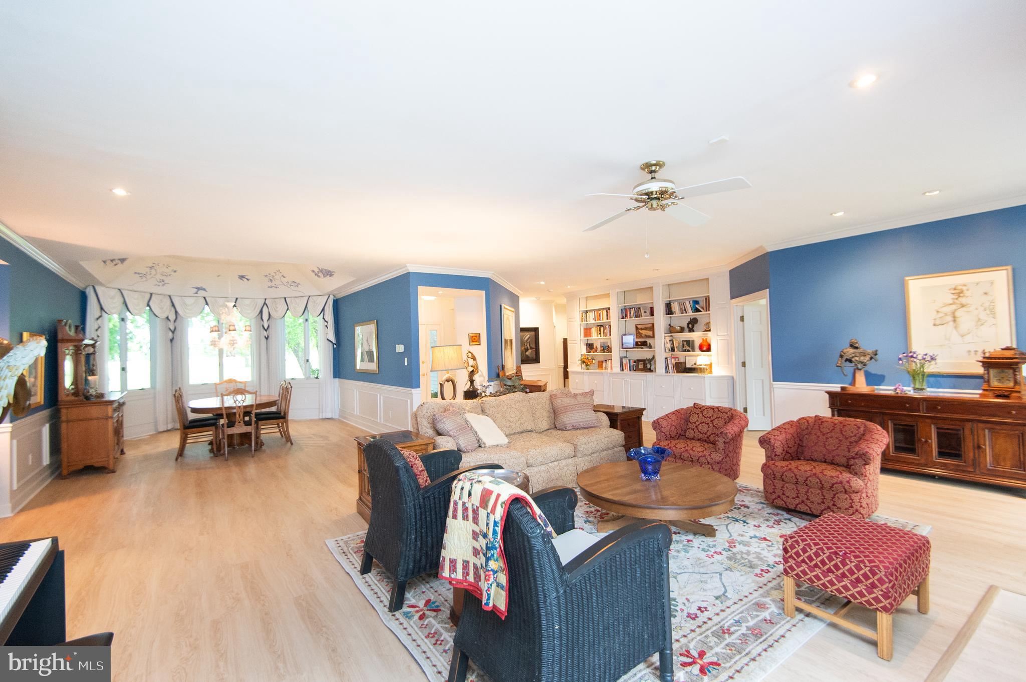 HORNS POINT - Residential