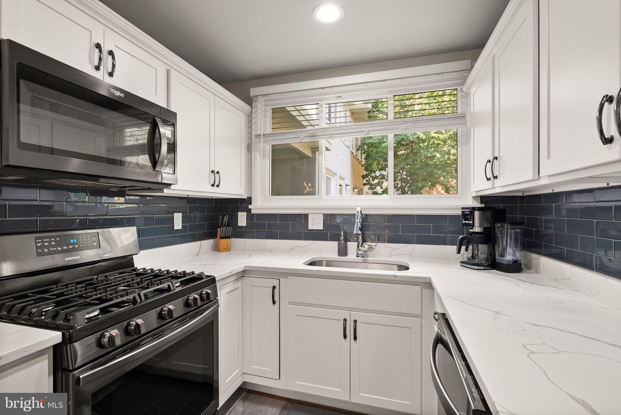 749 3RD STREET SW 401