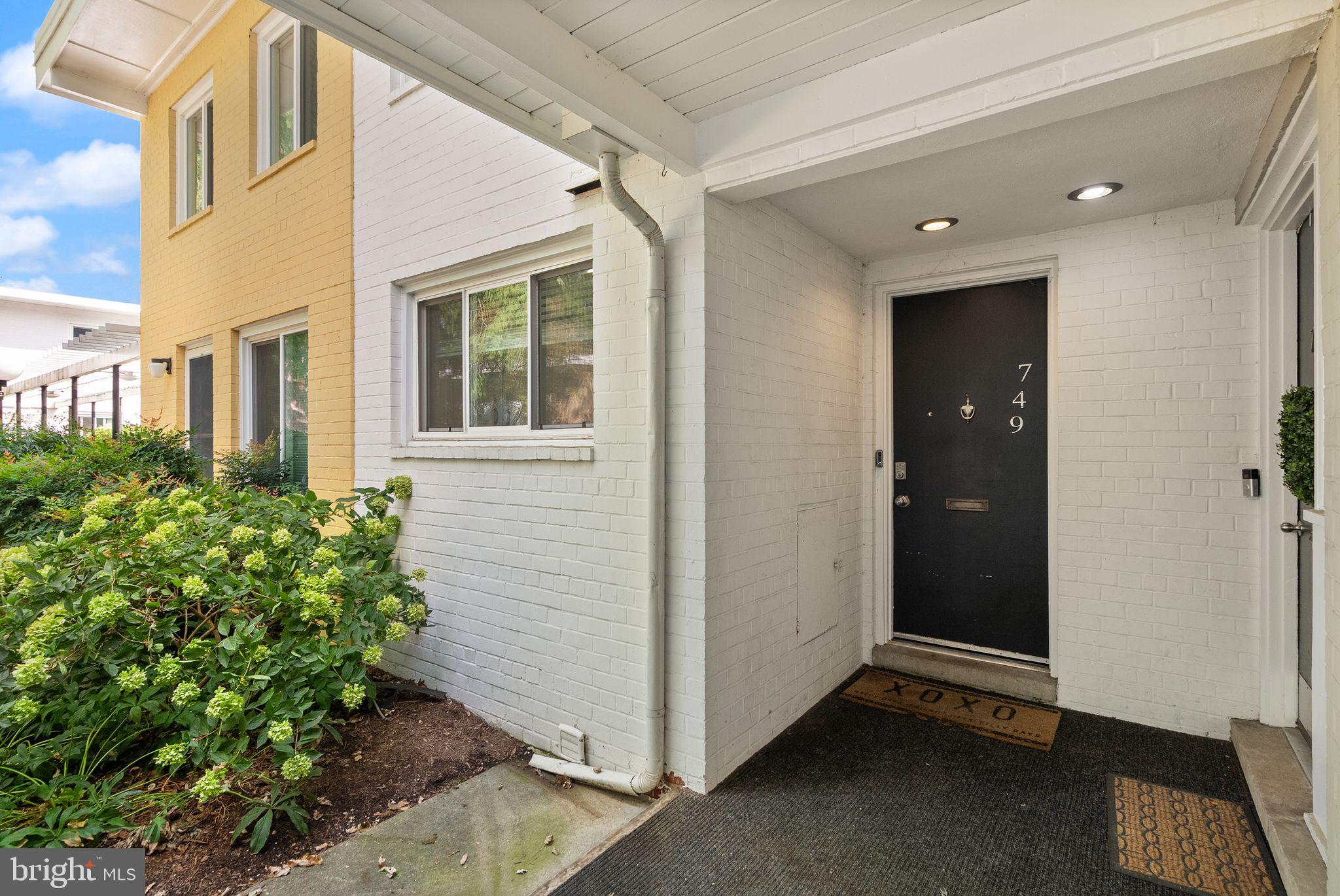 749 3RD STREET SW 401