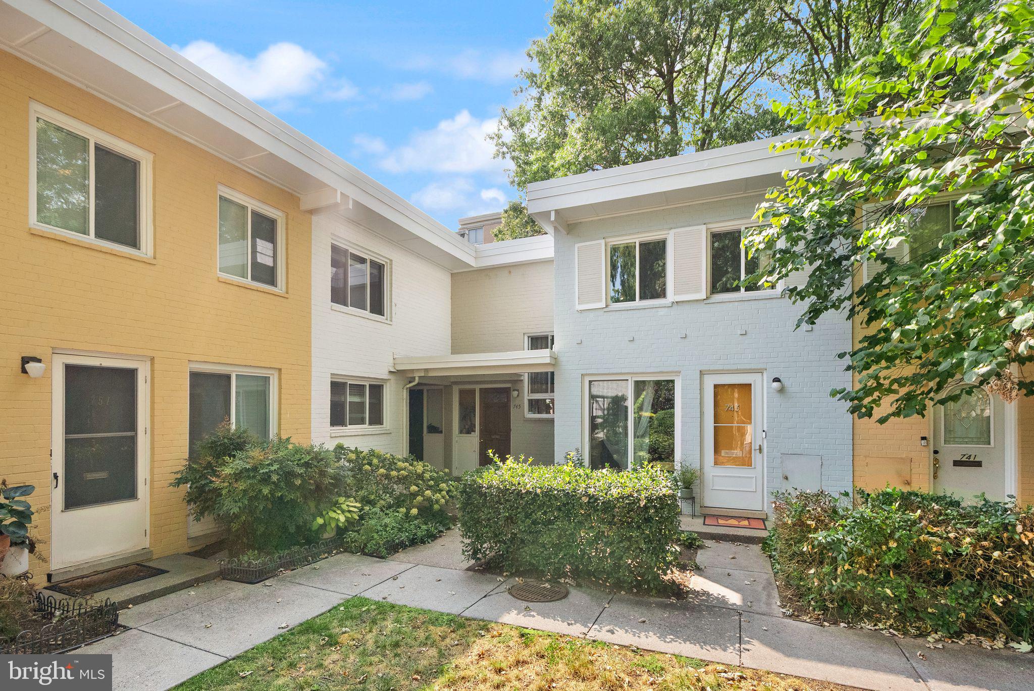 749 3RD STREET SW 401