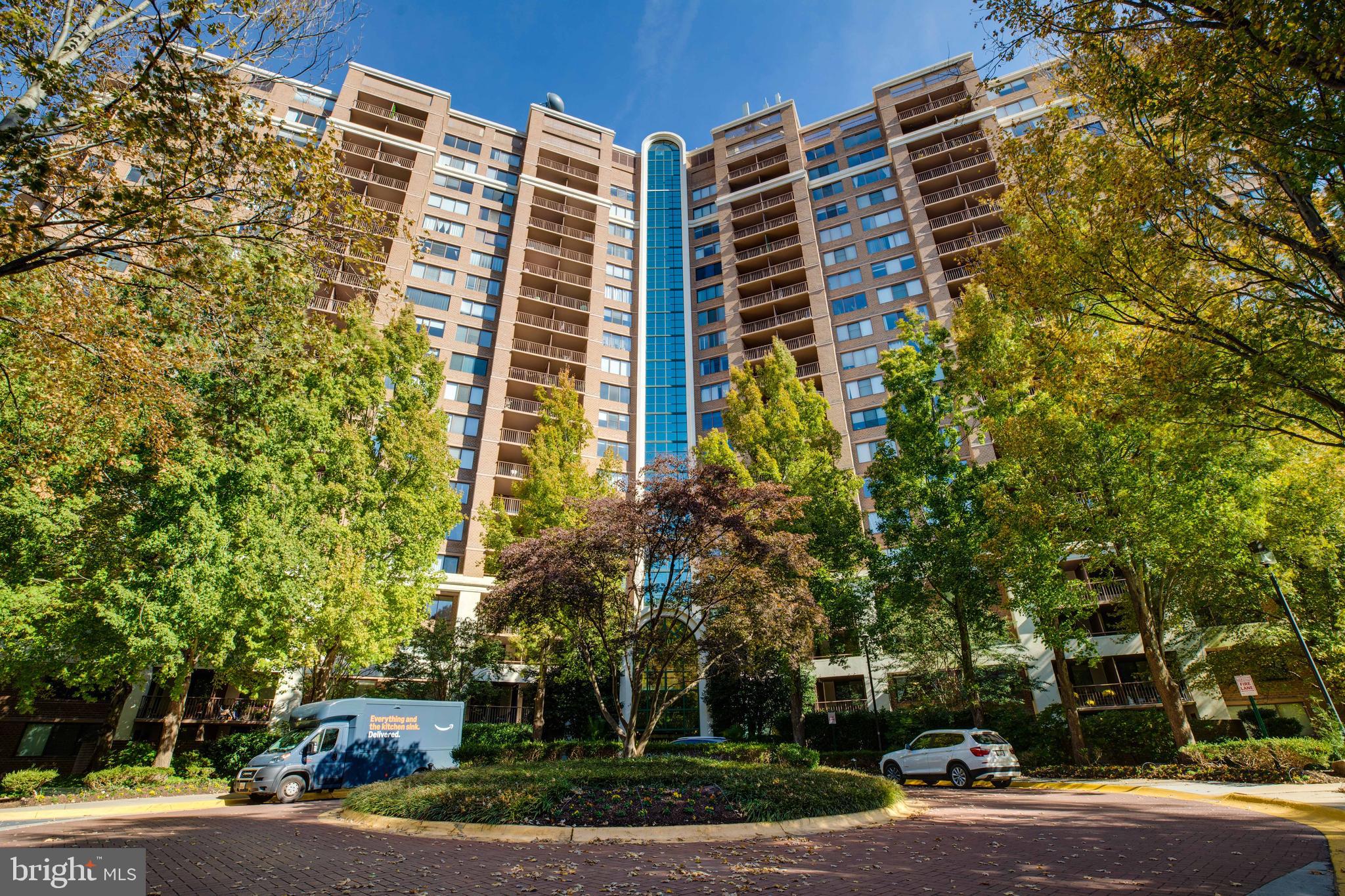 GROSVENOR PARK - Residential
