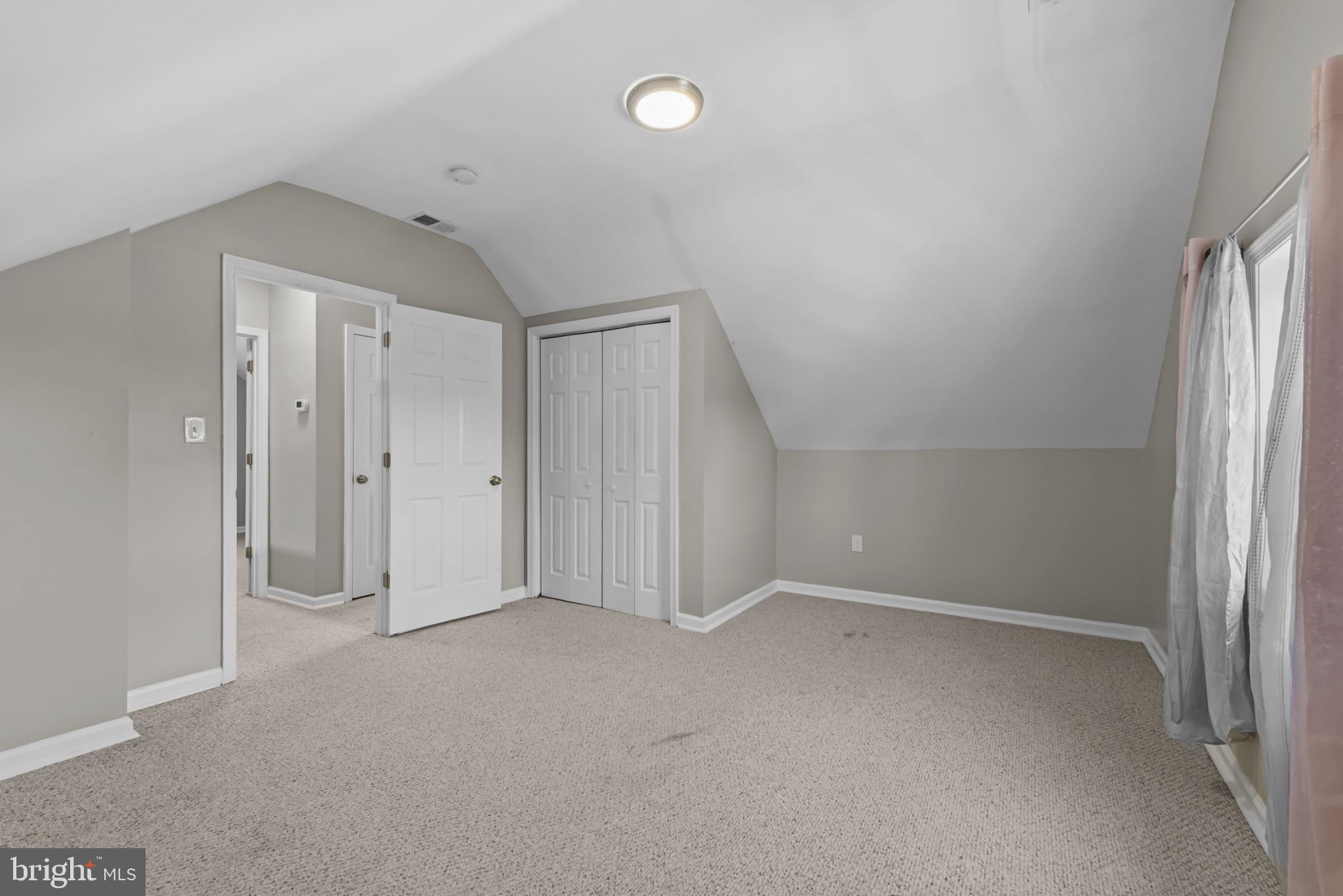 MOUNT HOLLY - Residential