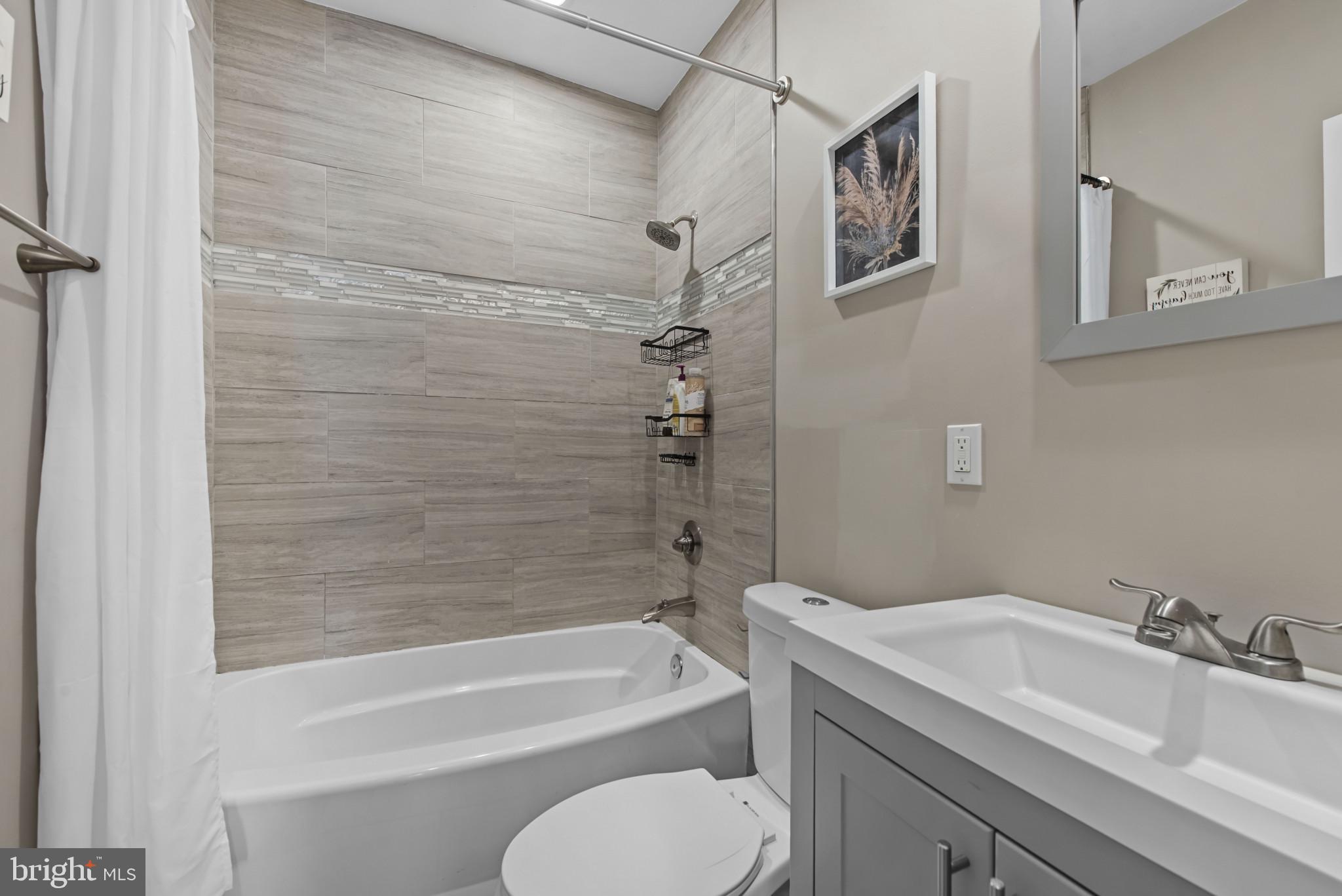 MOUNT HOLLY - Residential
