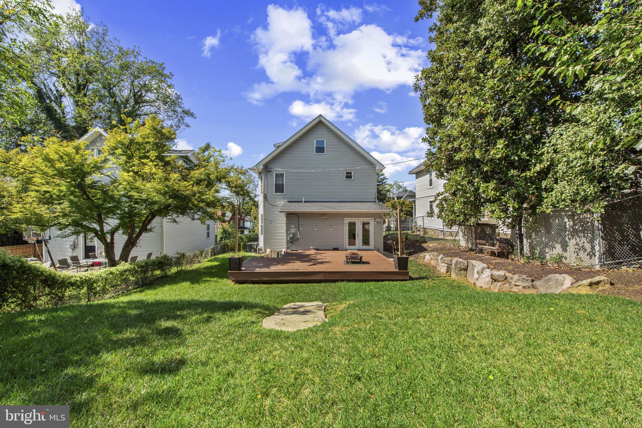MOUNT HOLLY - Residential