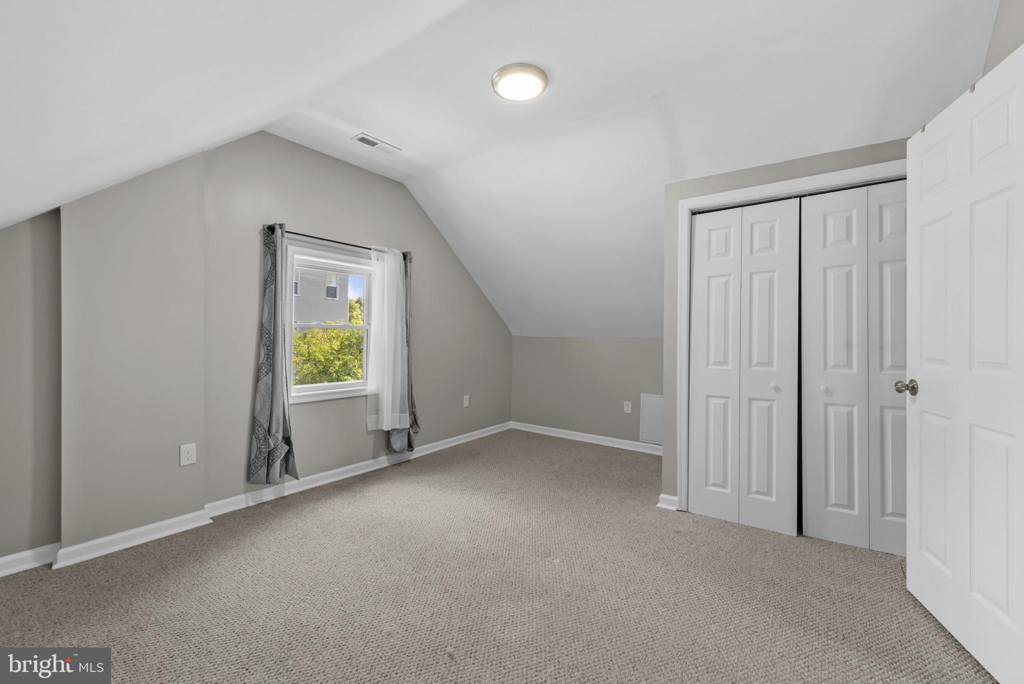 MOUNT HOLLY - Residential