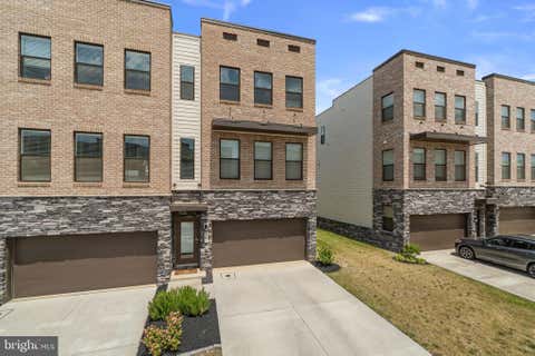 Townhouse For Sale - 861 Amity Street<br/> FREDERICK, MD 21701