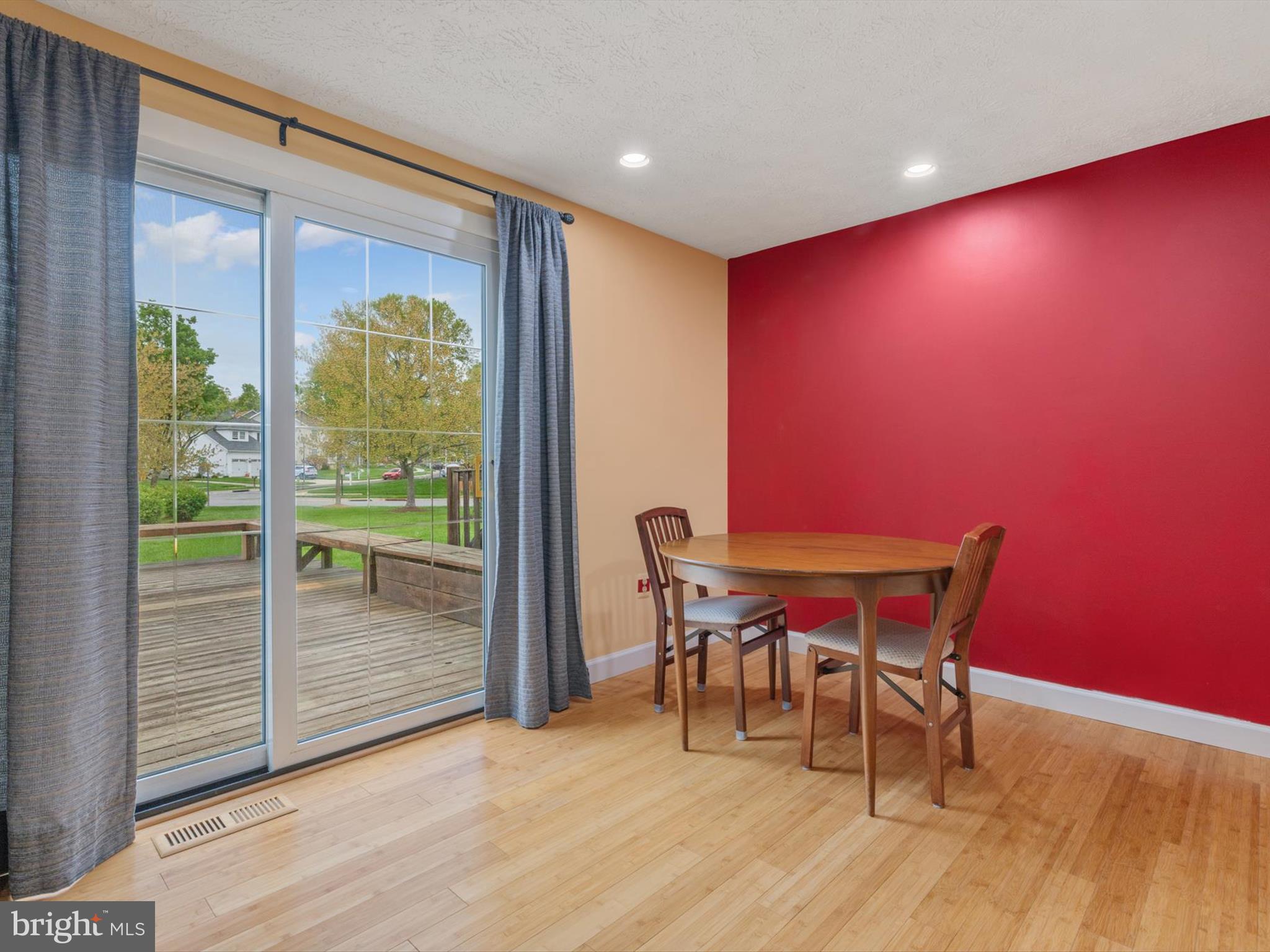 DEERFIELD - Residential