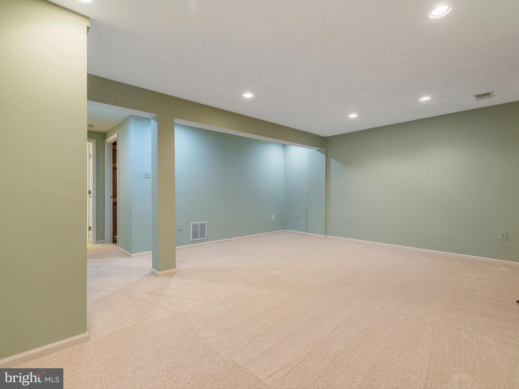 DEERFIELD - Residential