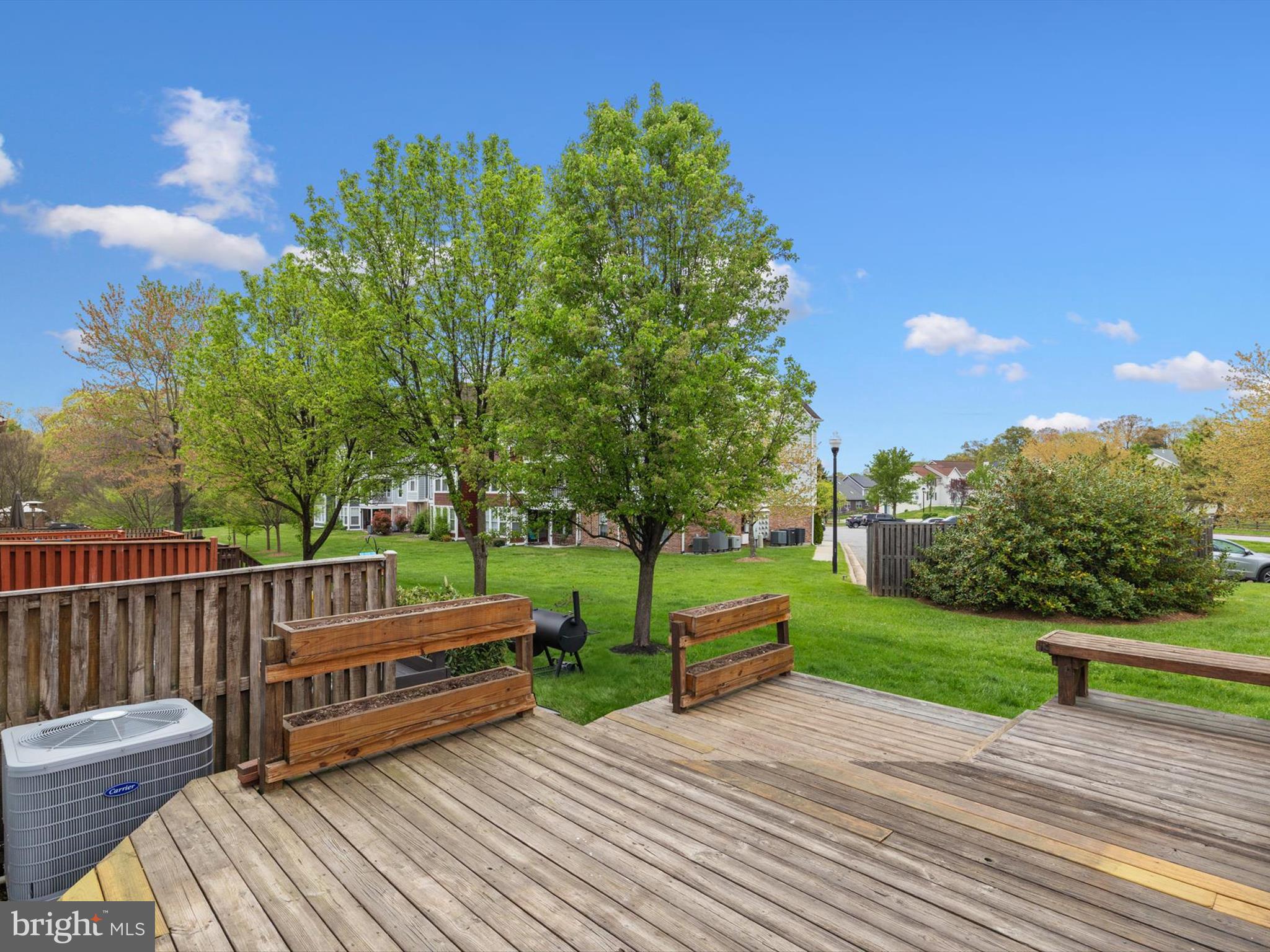 DEERFIELD - Residential